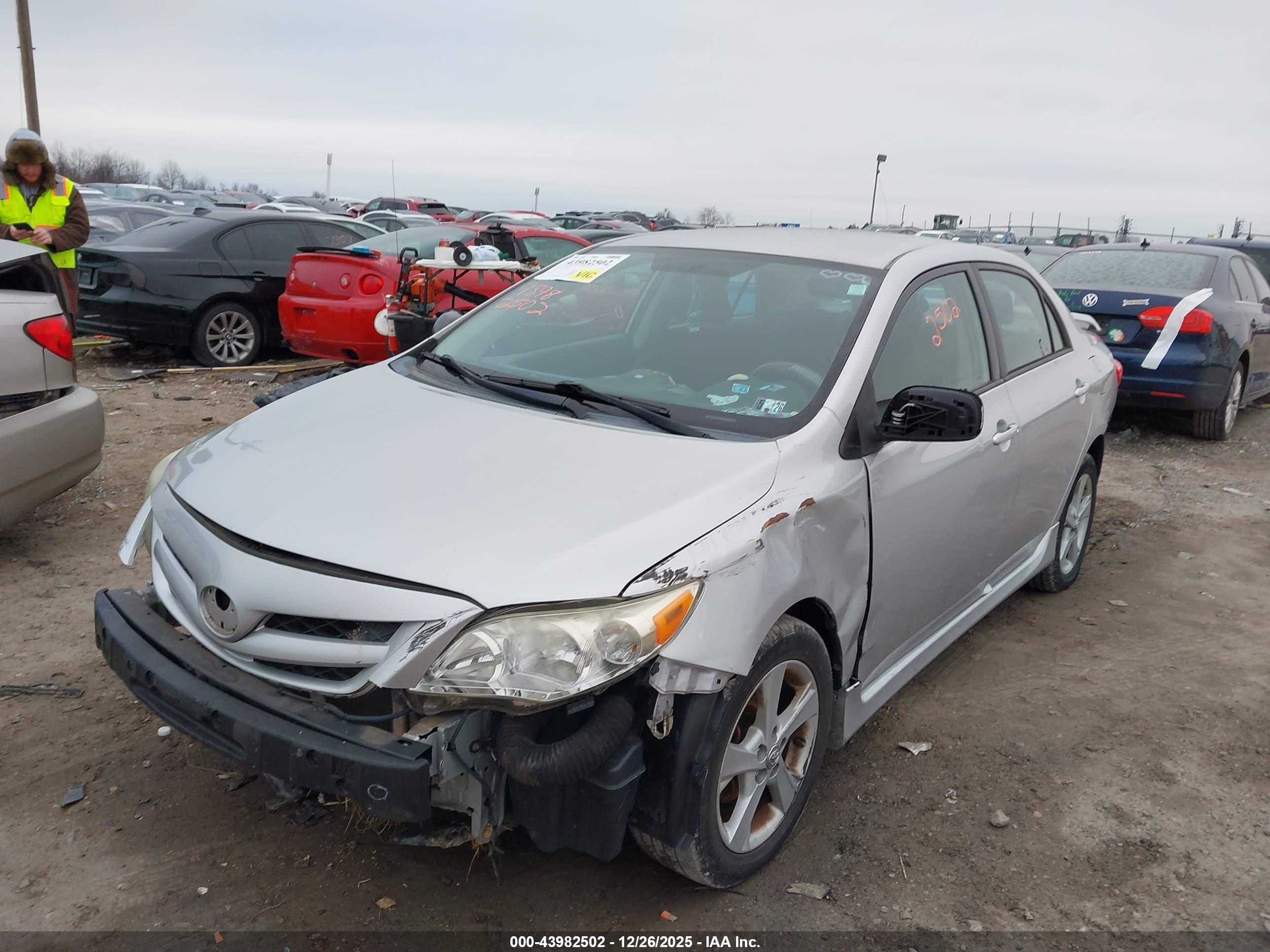 TOYOTA COROLLA image 6