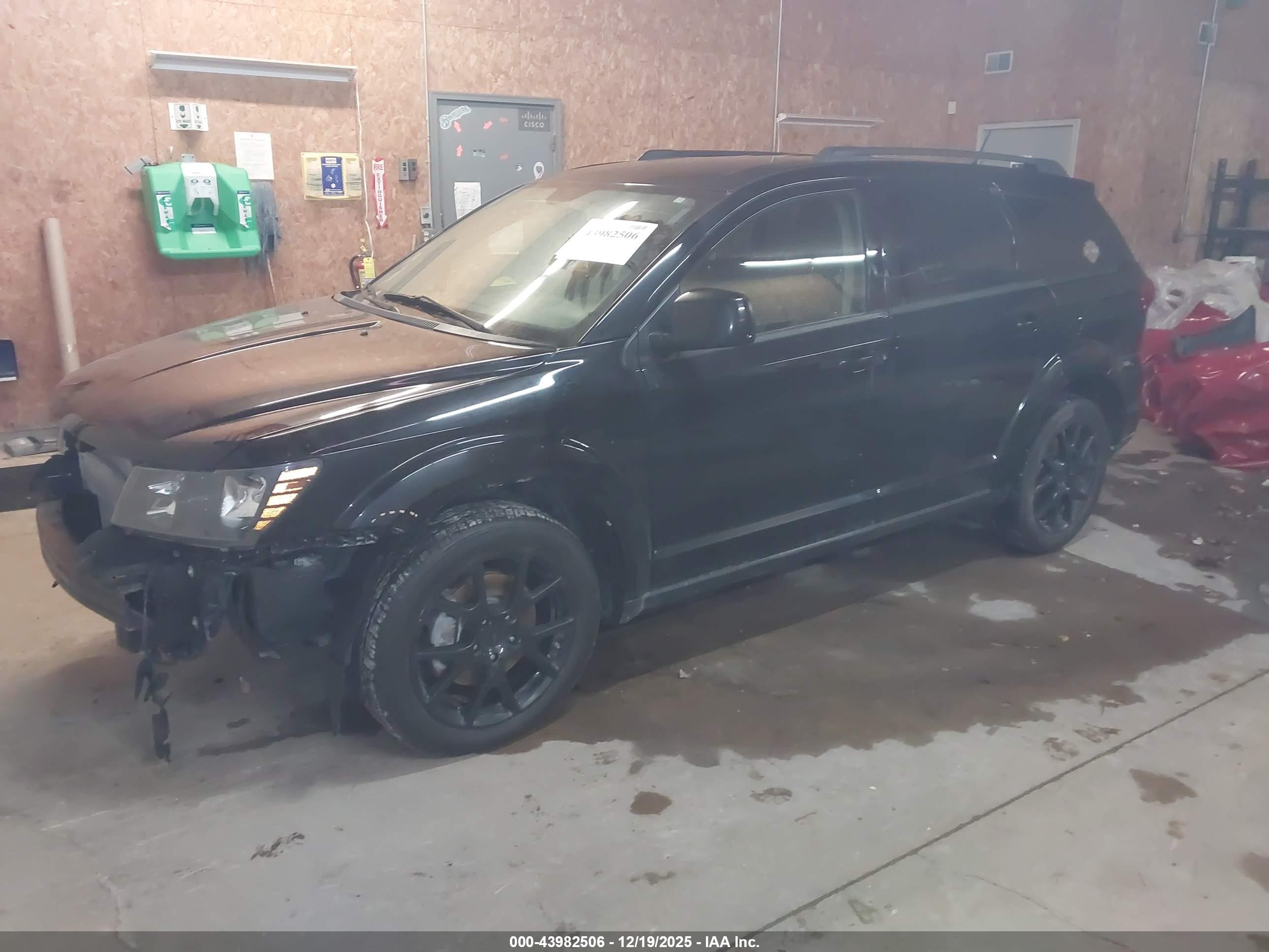 DODGE JOURNEY image 2