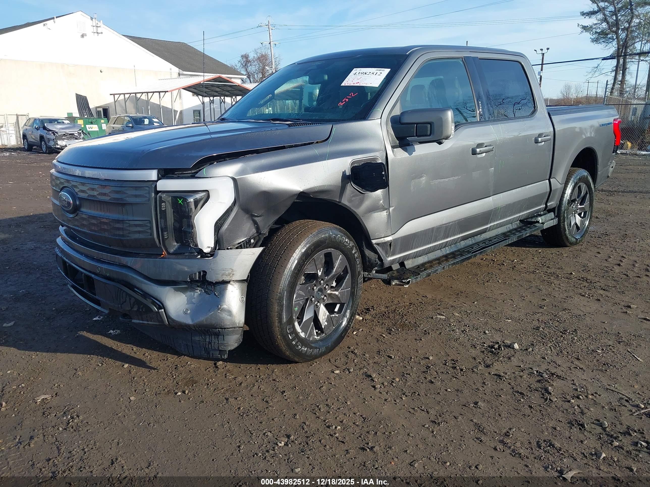 FORD F-150 image 2