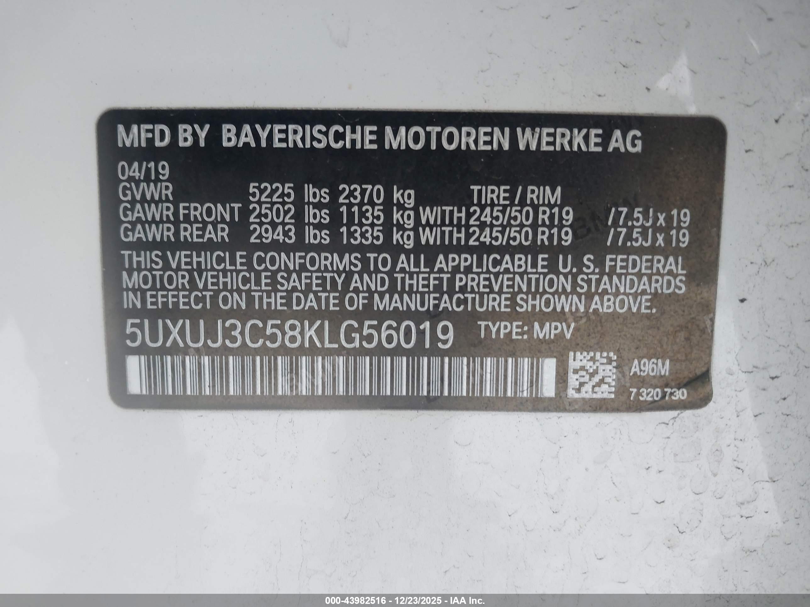 BMW X4 image 9