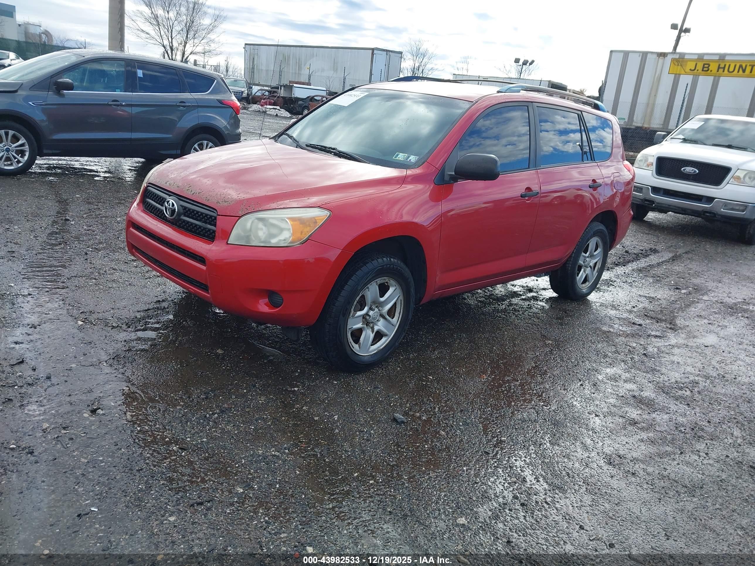 TOYOTA RAV4 image 2