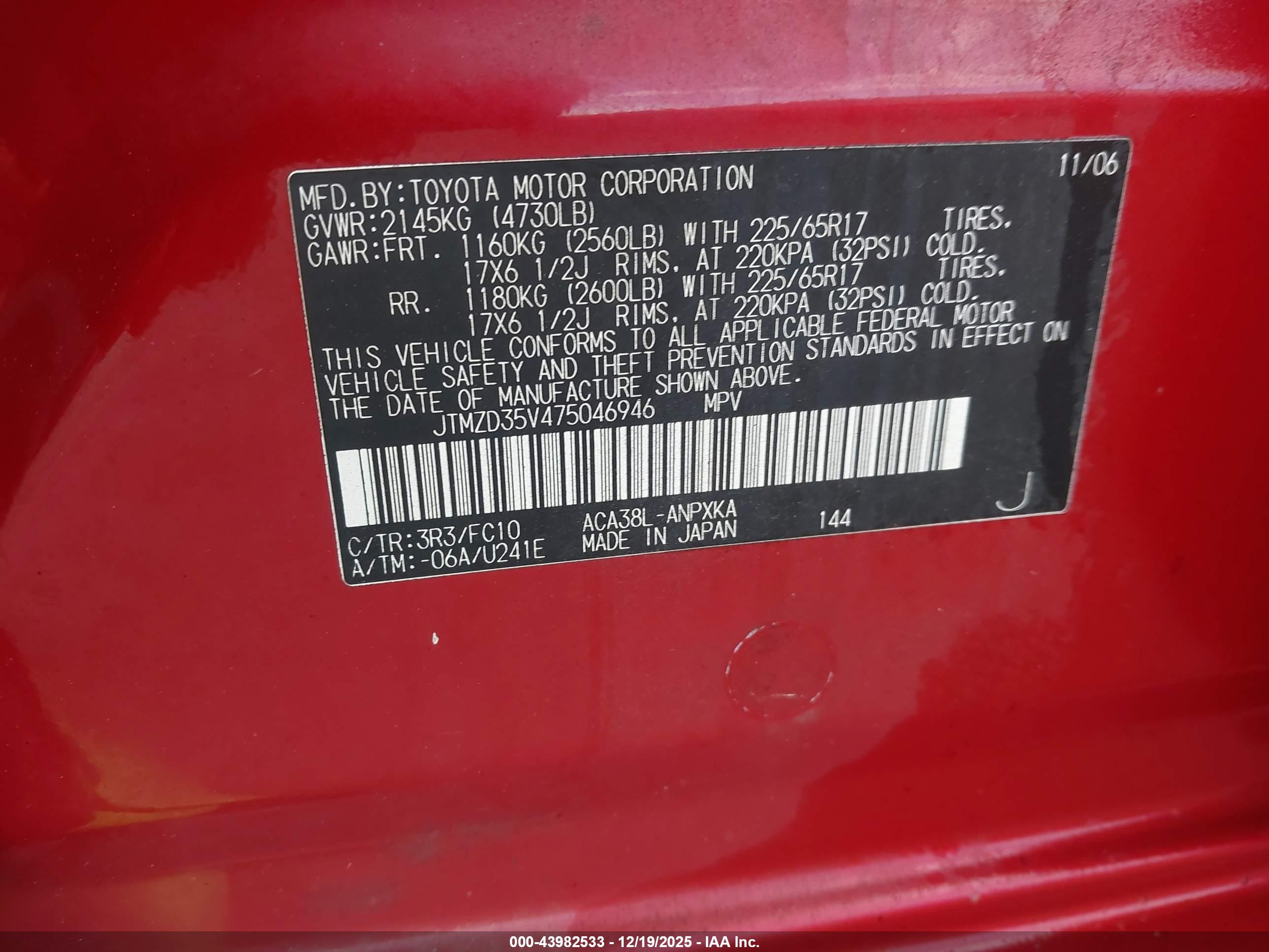 TOYOTA RAV4 image 9