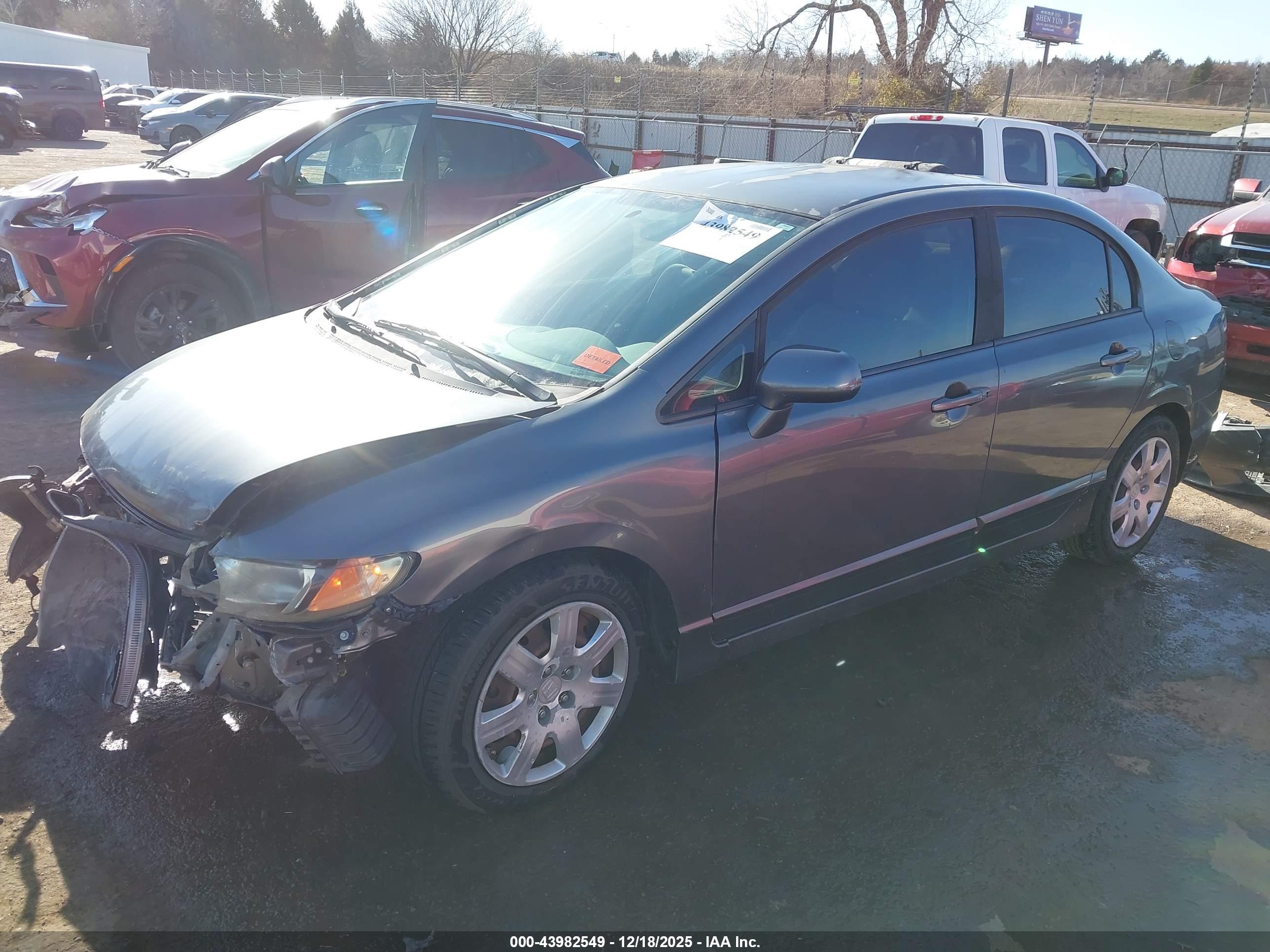 HONDA CIVIC image 2