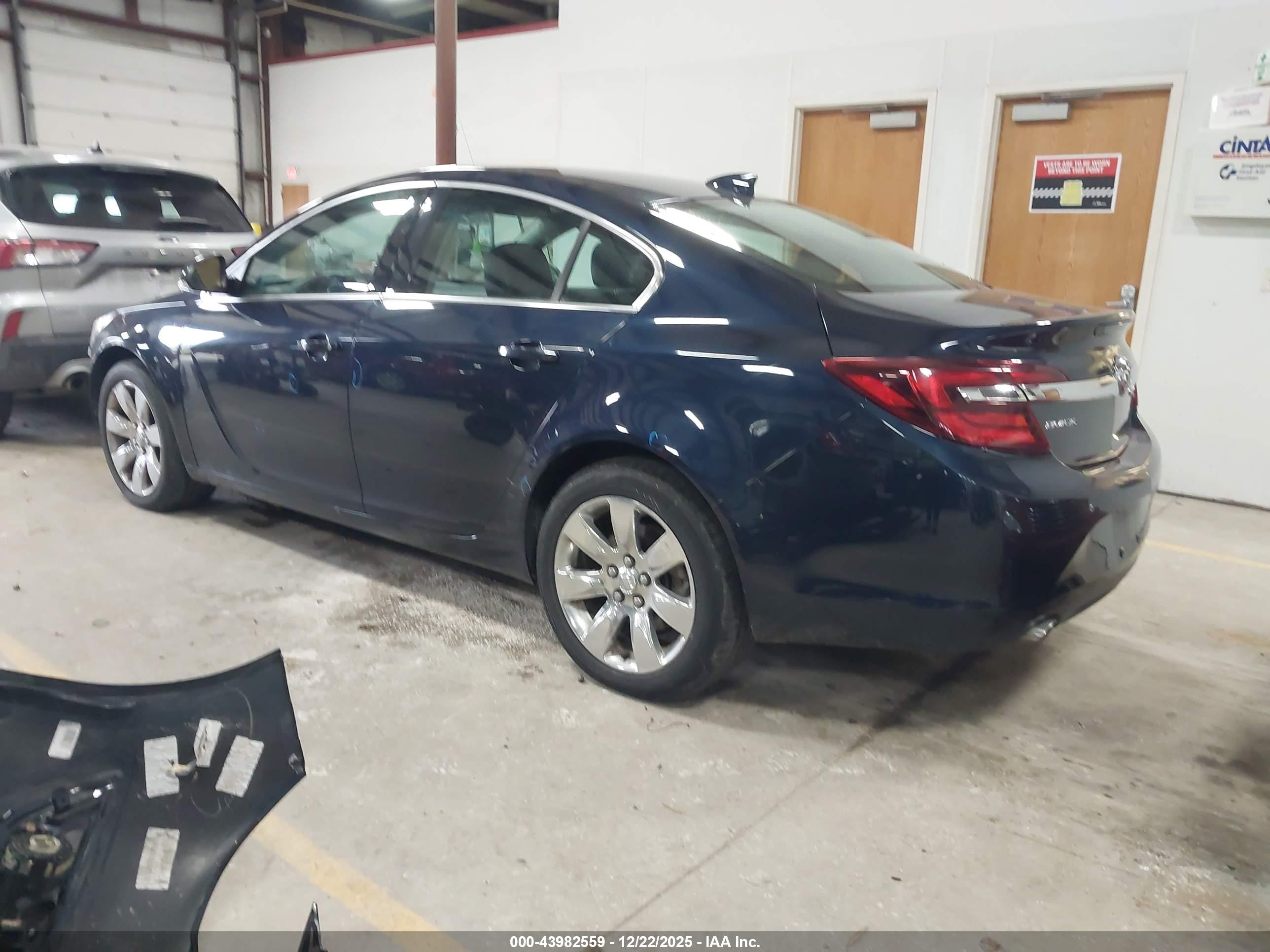 BUICK REGAL image 3