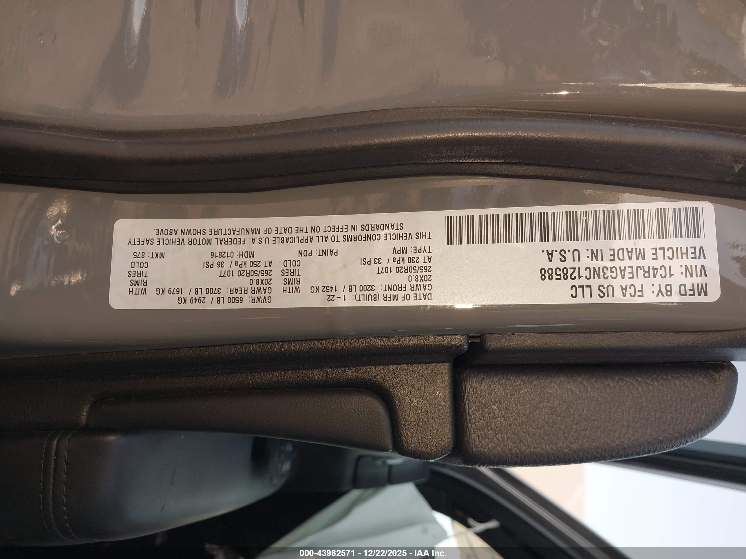 JEEP GRAND image 9