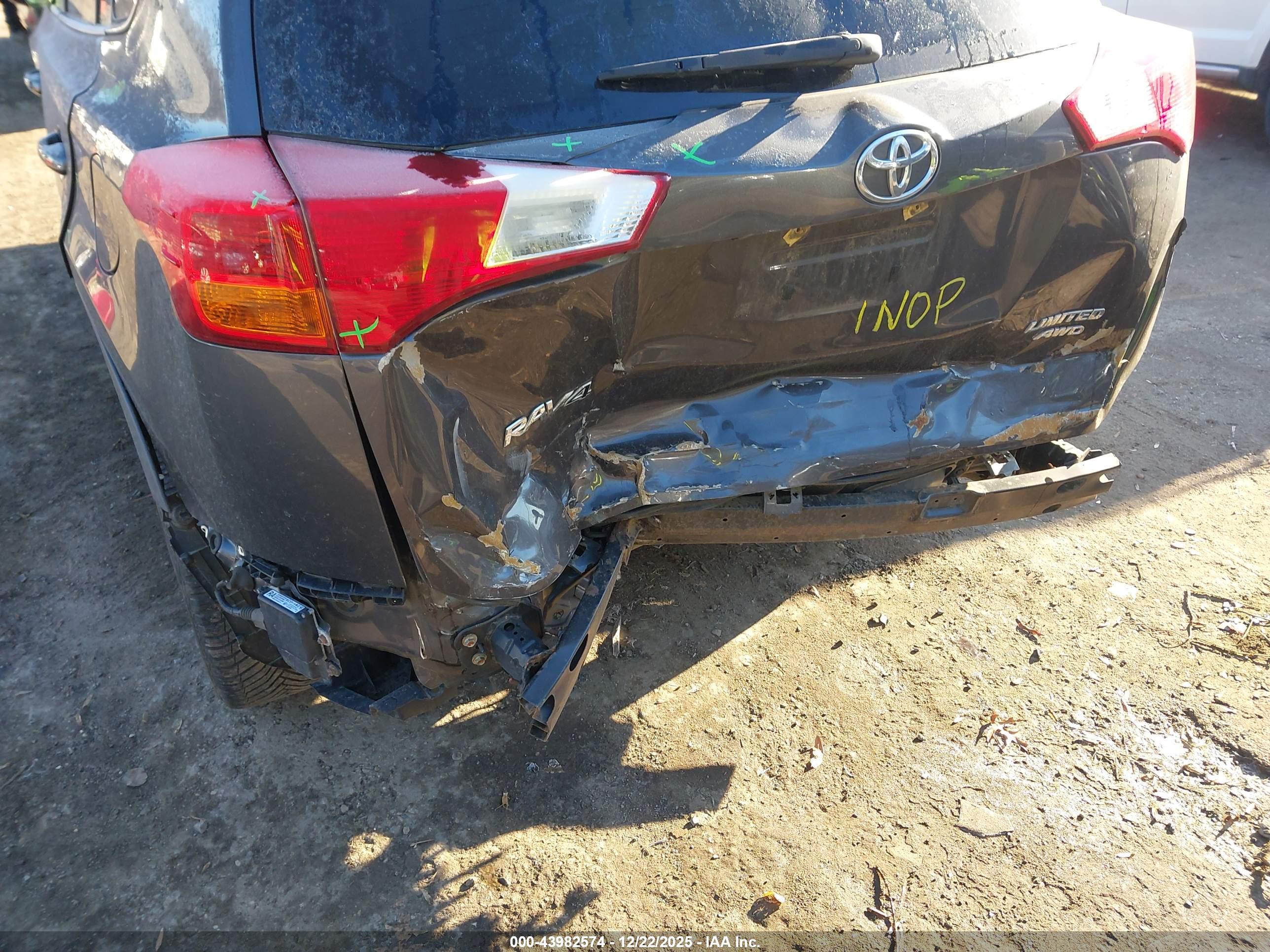 TOYOTA RAV4 image 6