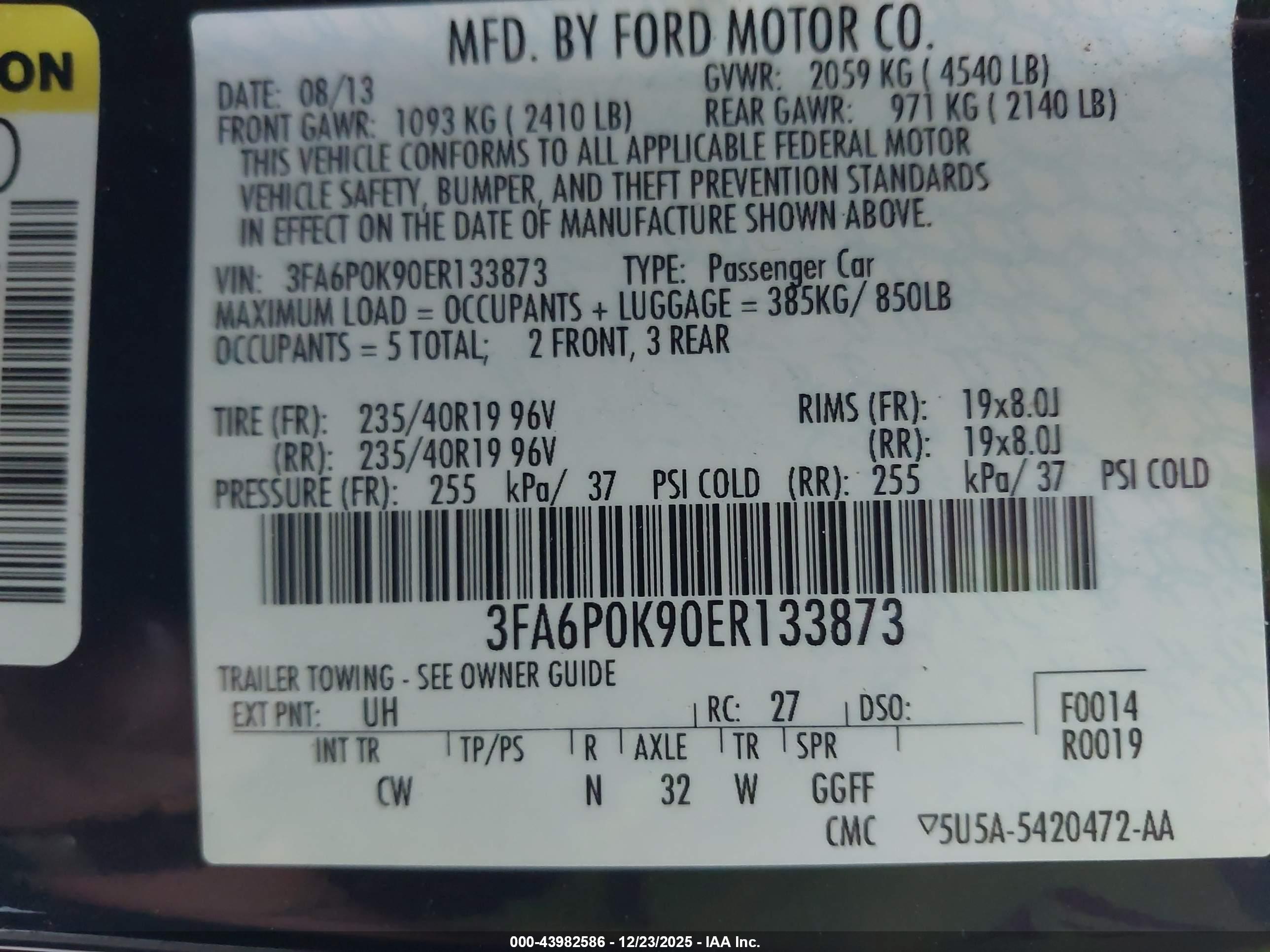 FORD FUSION image 9