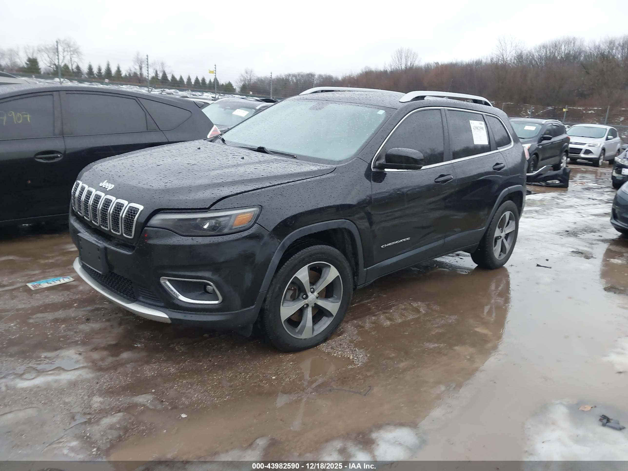 JEEP CHEROKEE image 2