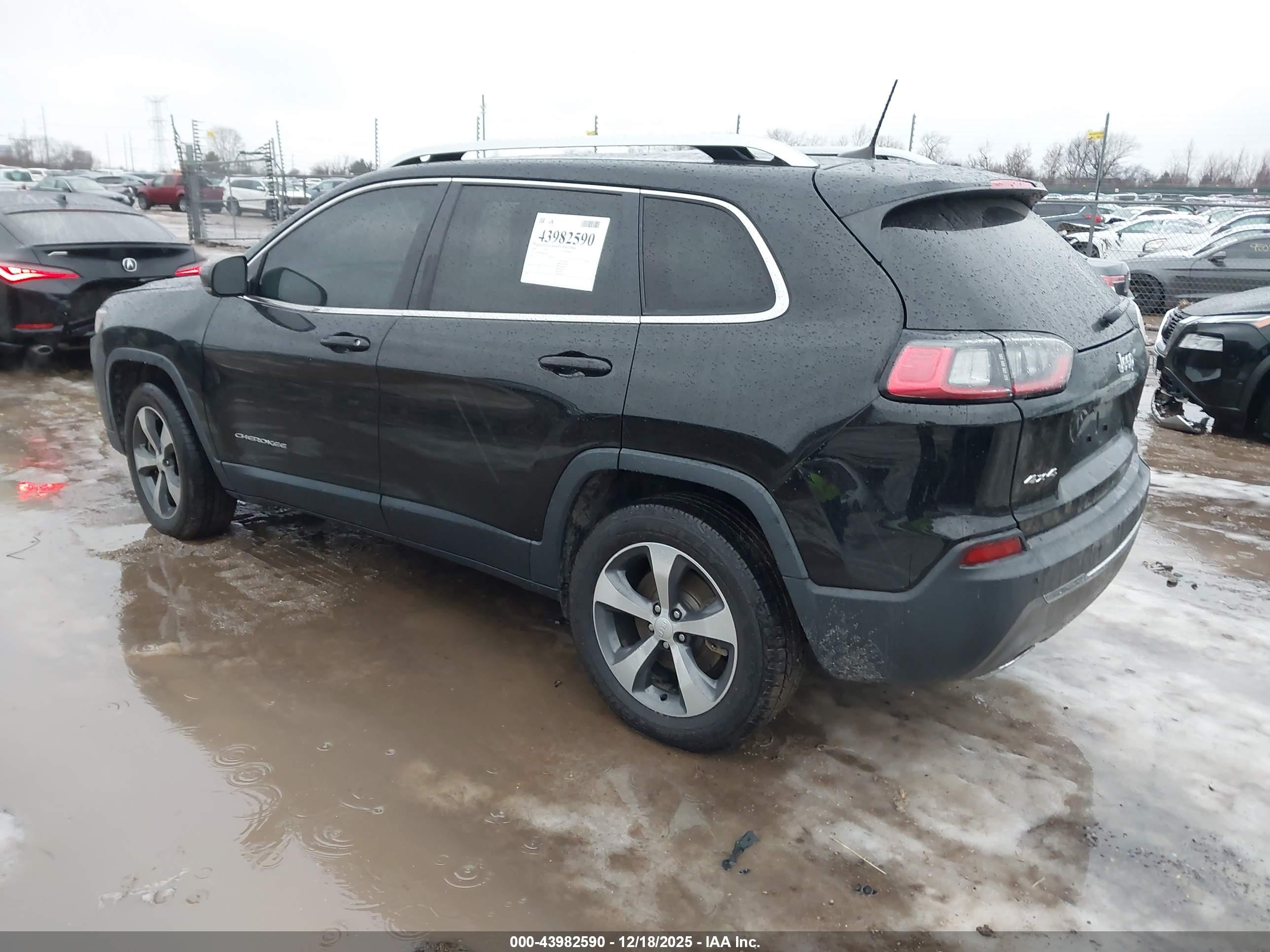 JEEP CHEROKEE image 3