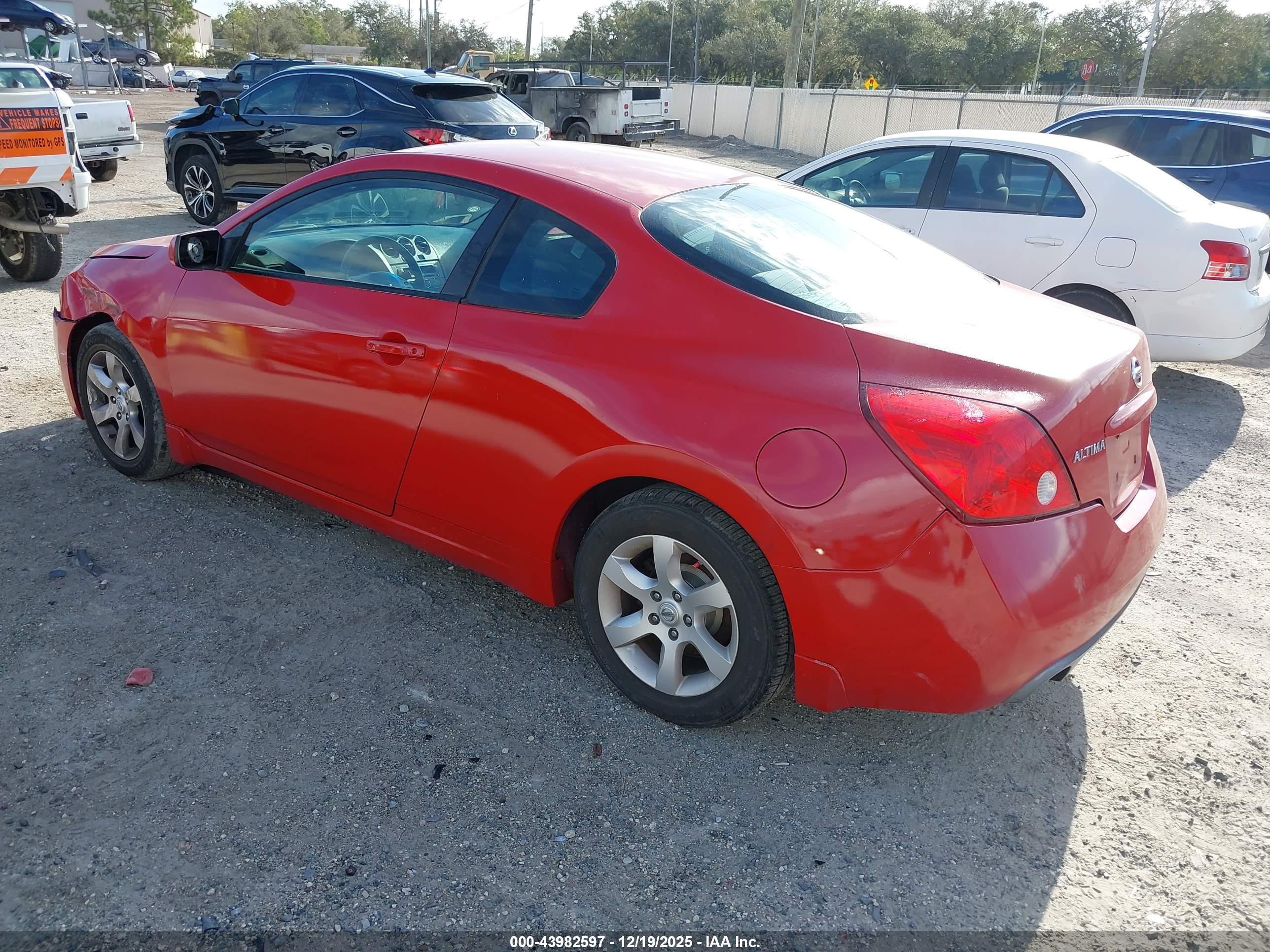 NISSAN ALTIMA image 3