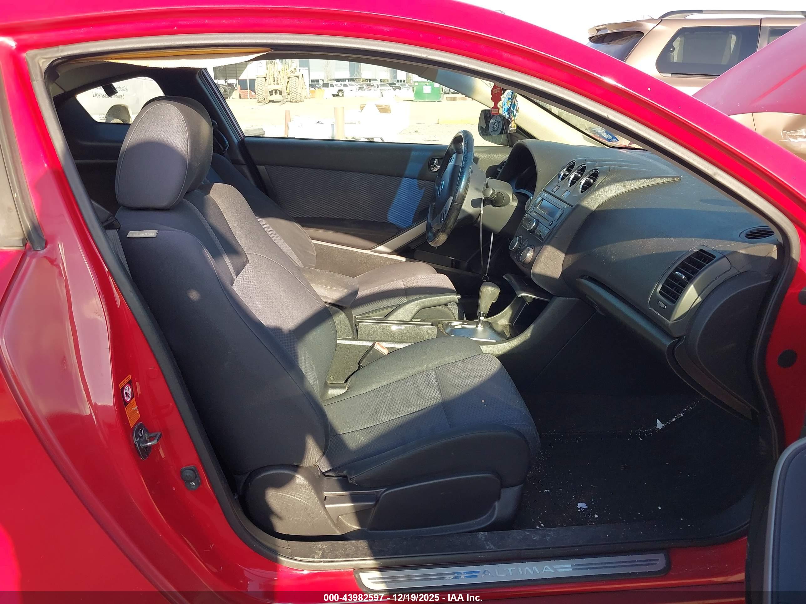 NISSAN ALTIMA image 5