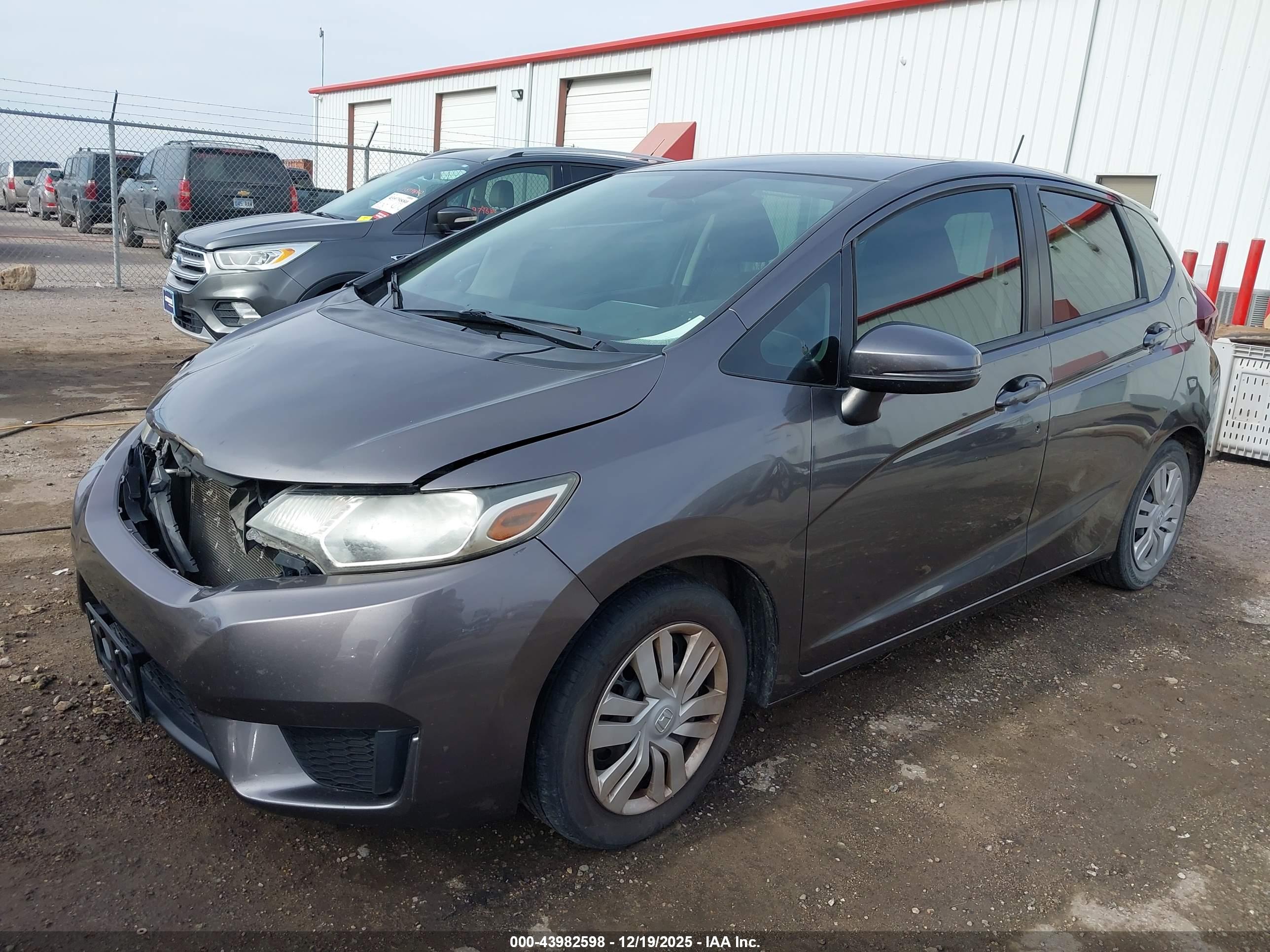 HONDA FIT image 2