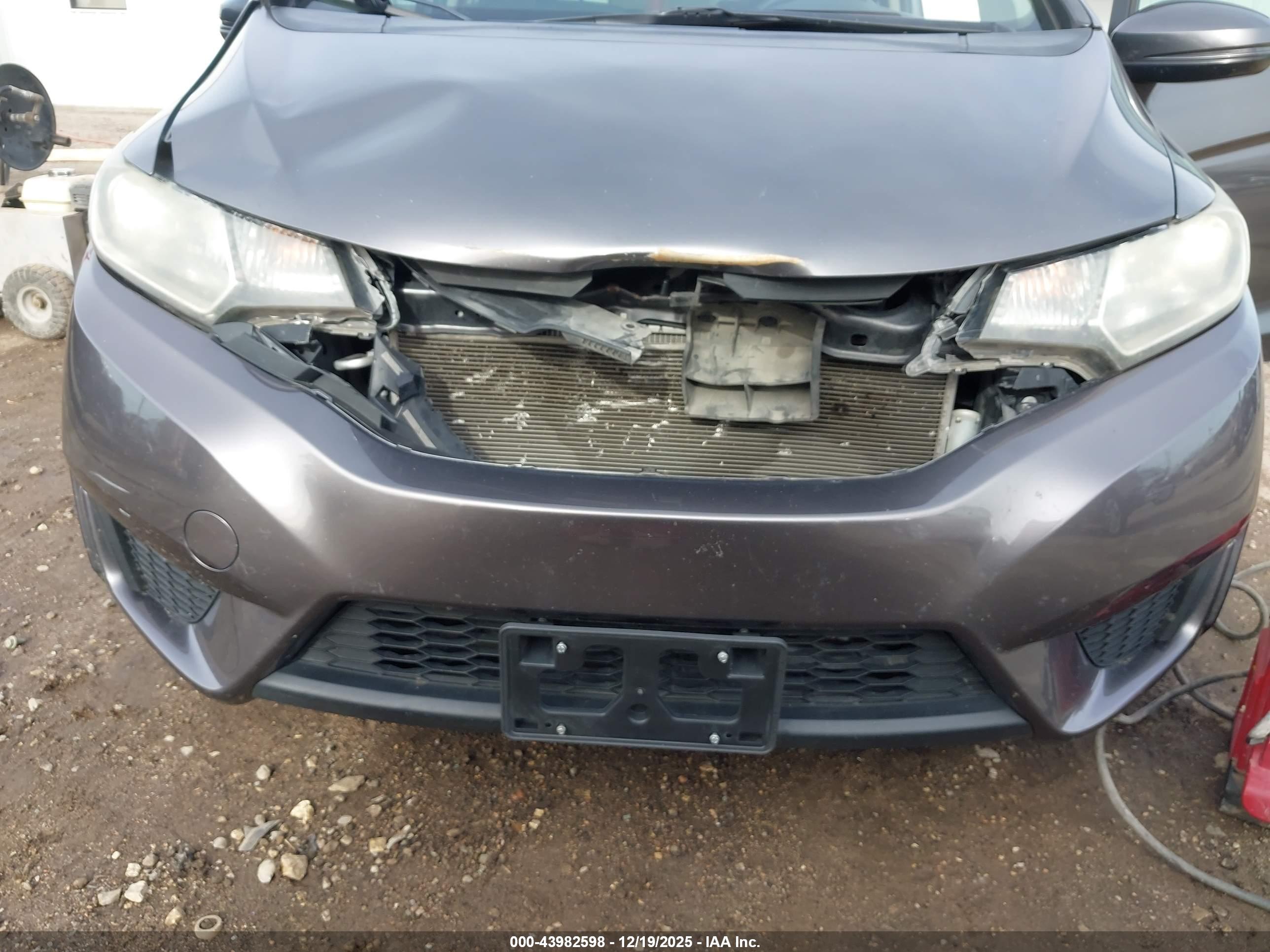 HONDA FIT image 6