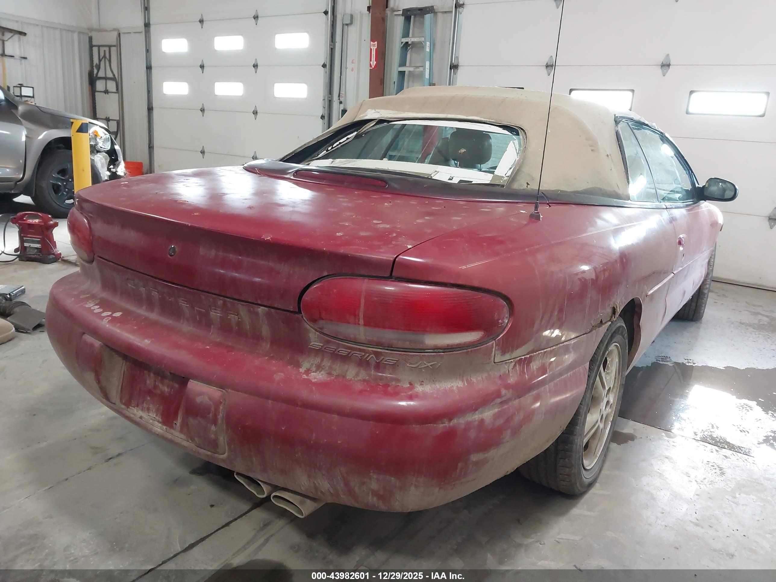 CHRYSLER SEBRING image 4