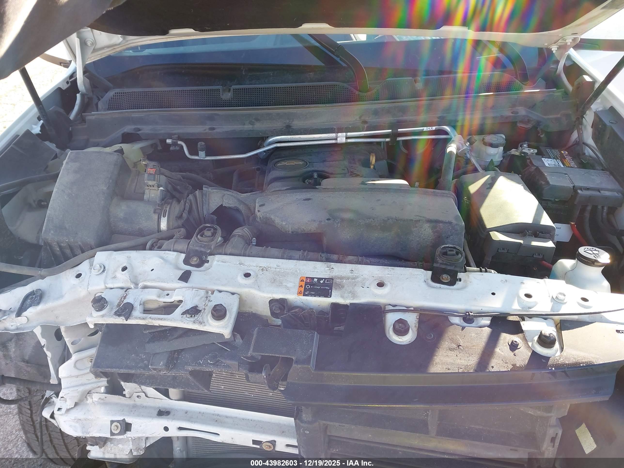 CHEVROLET COLORADO image 10