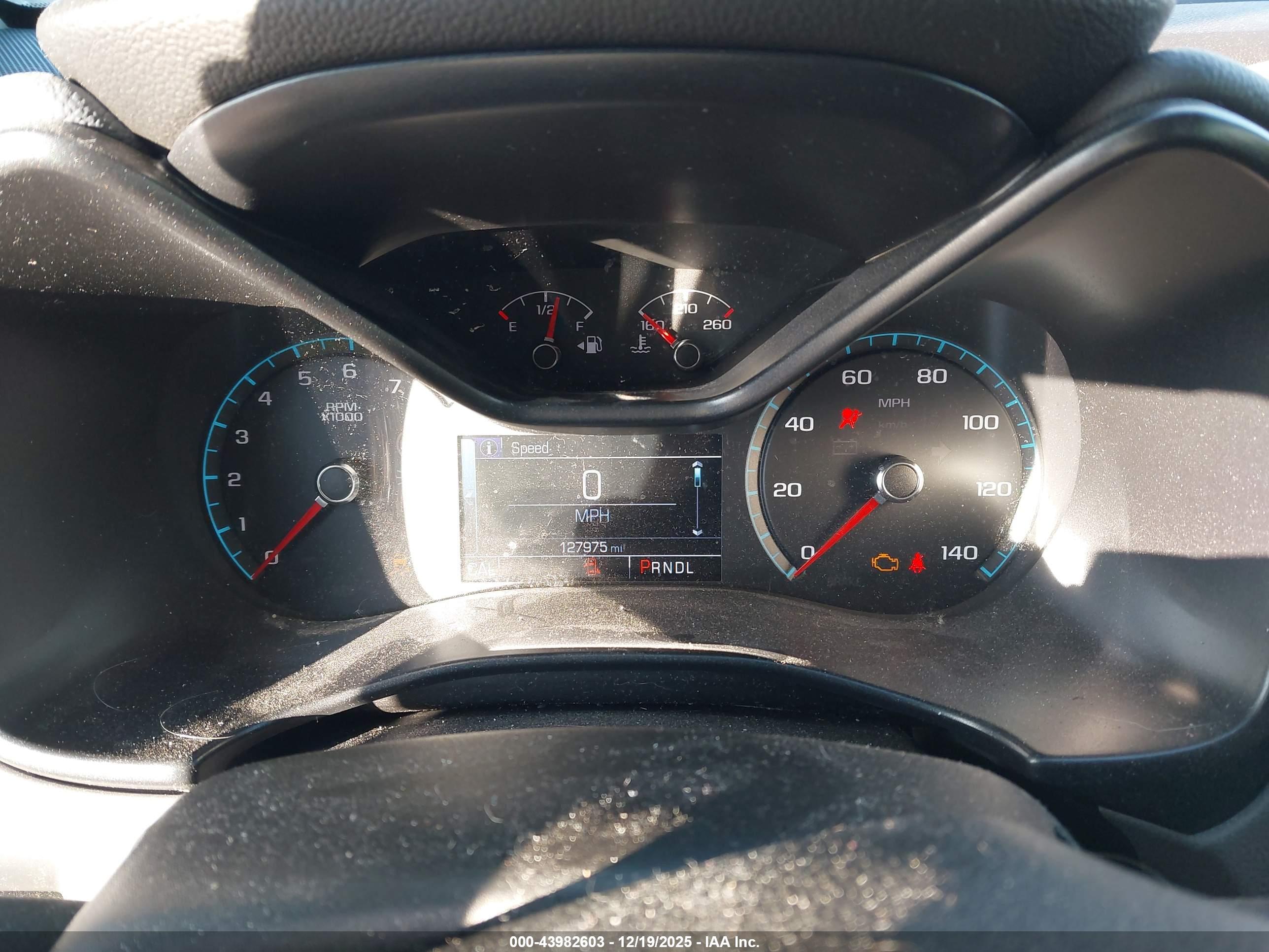 CHEVROLET COLORADO image 7
