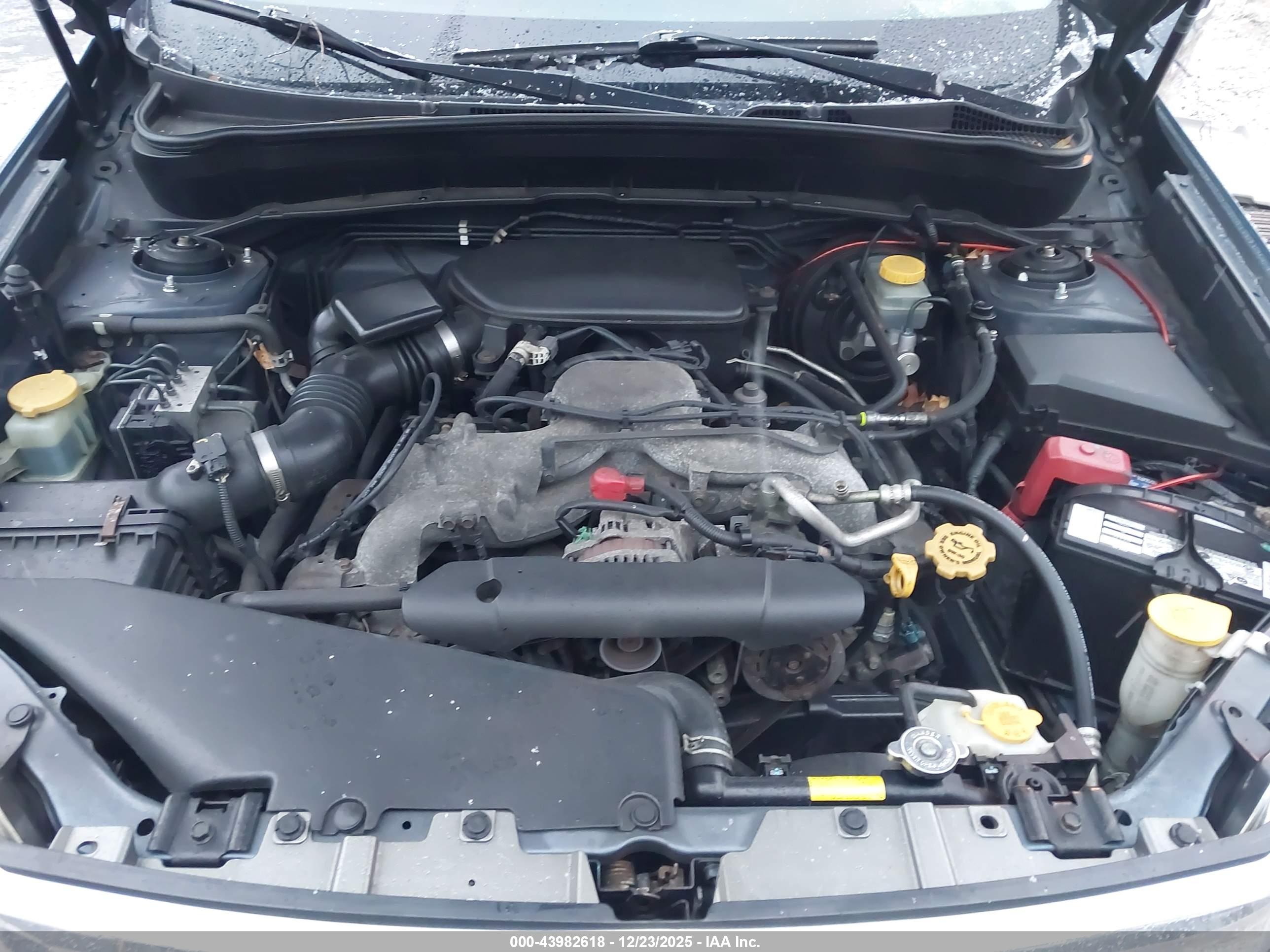 SUBARU FORESTER image 10