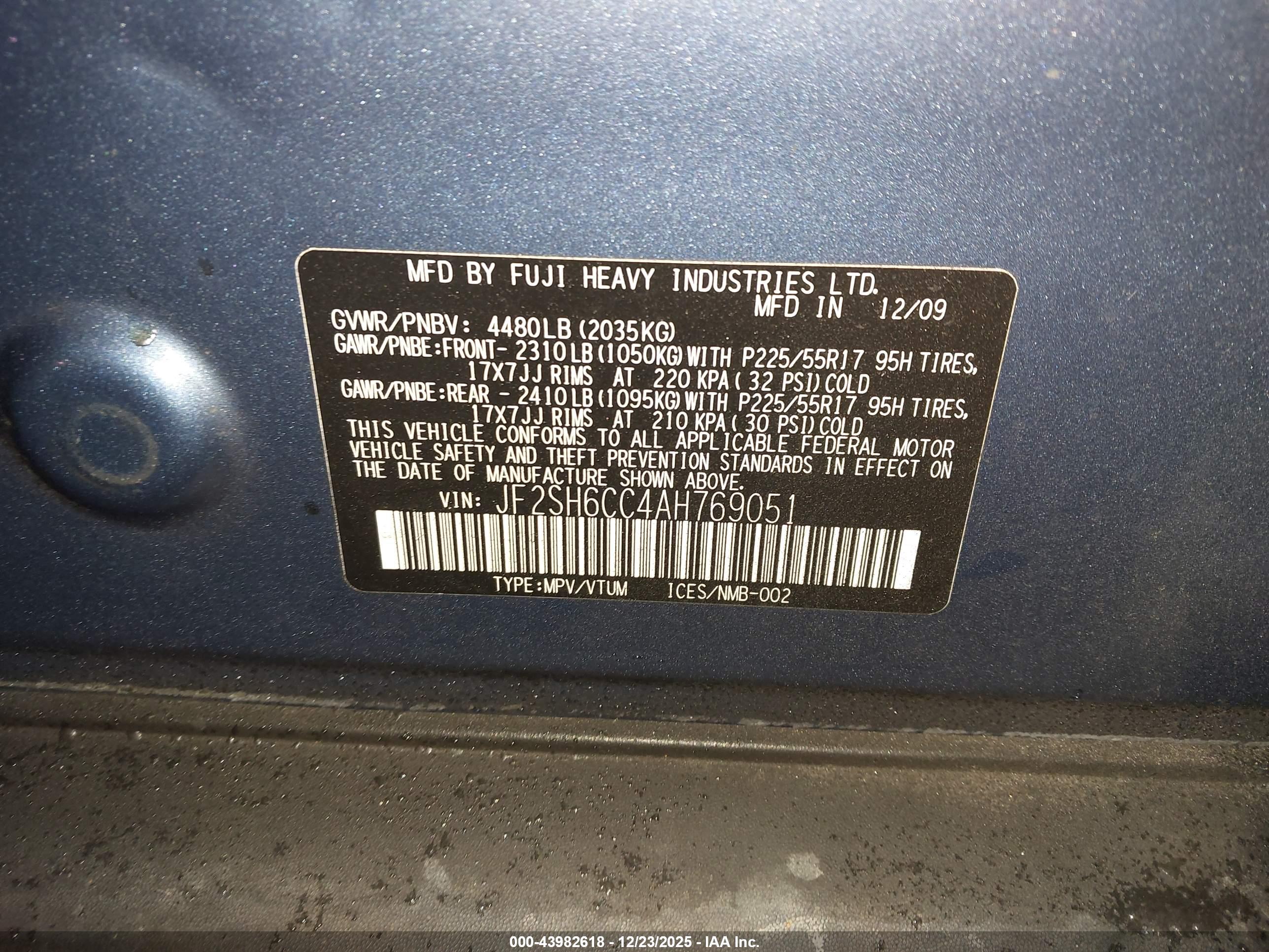 SUBARU FORESTER image 9