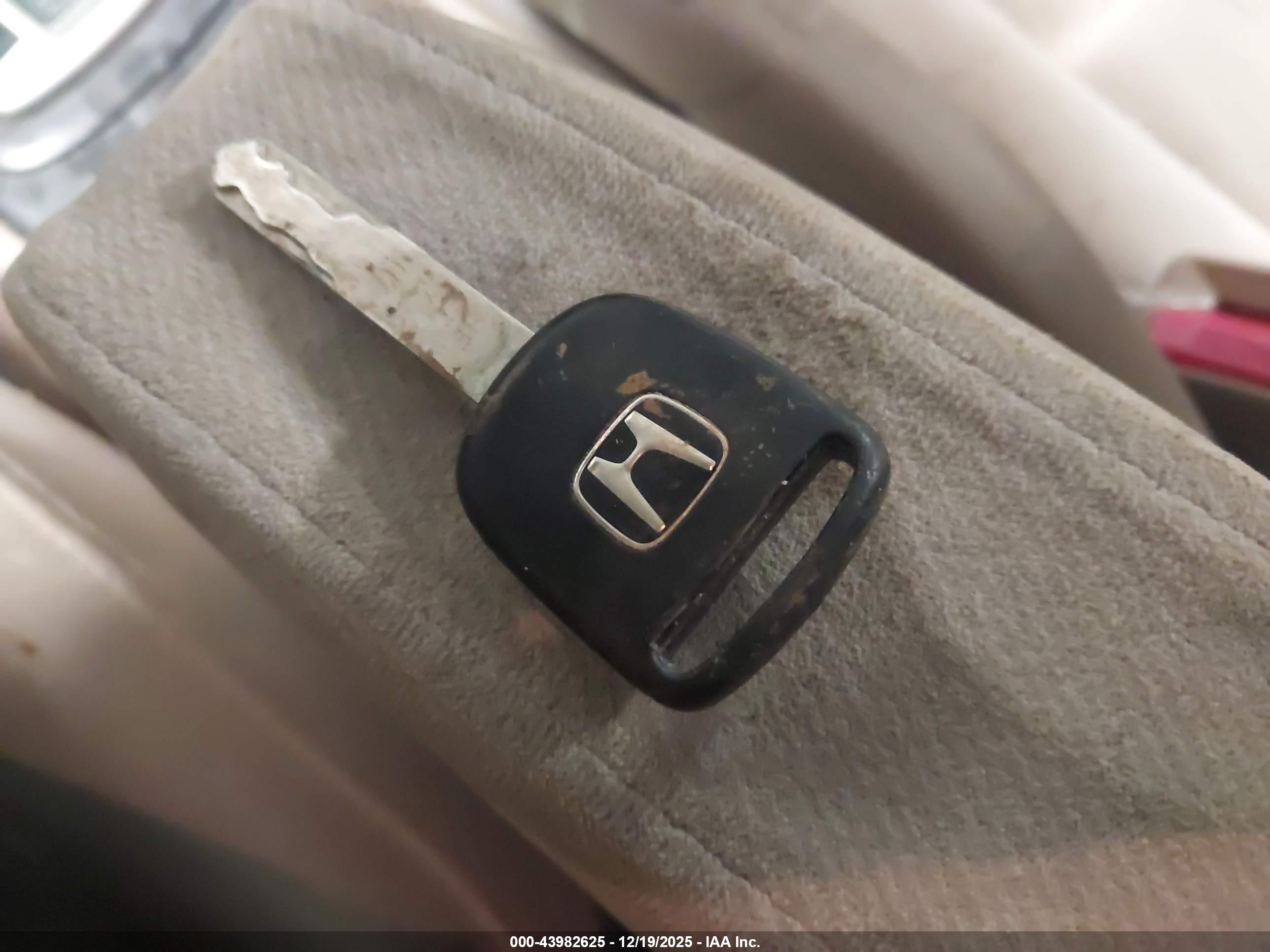 HONDA CIVIC image 11
