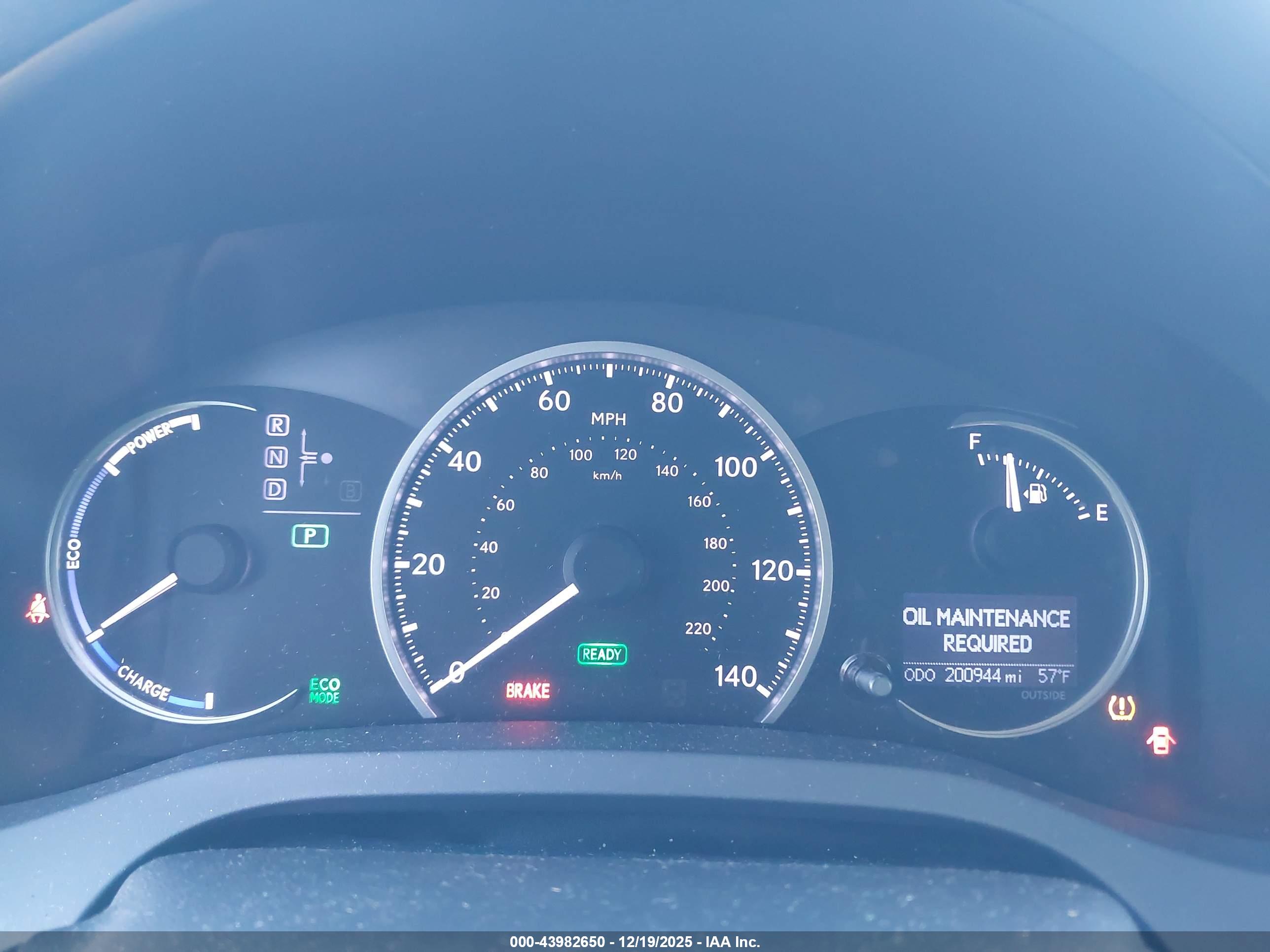 LEXUS CT image 7