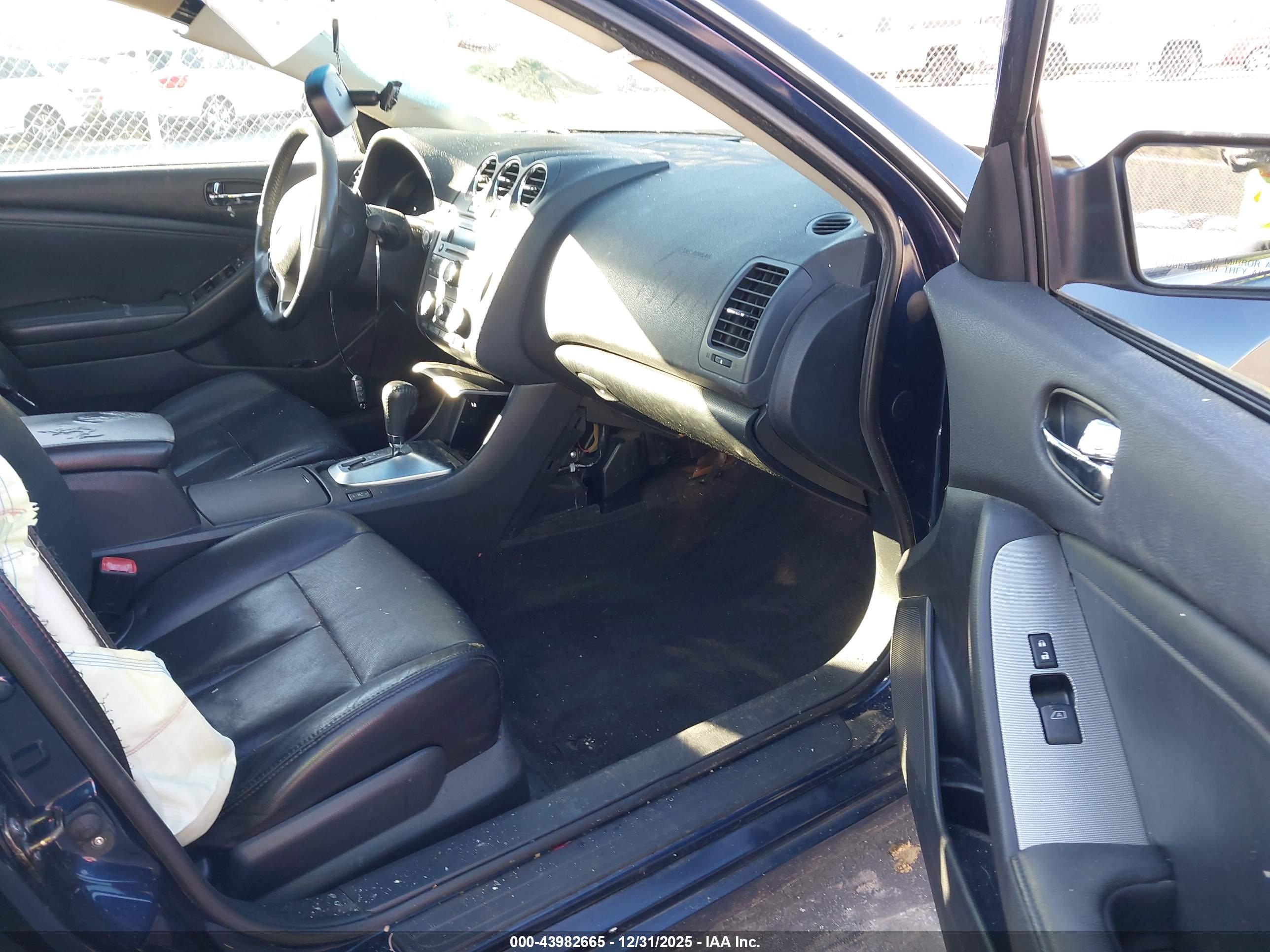 NISSAN ALTIMA image 5