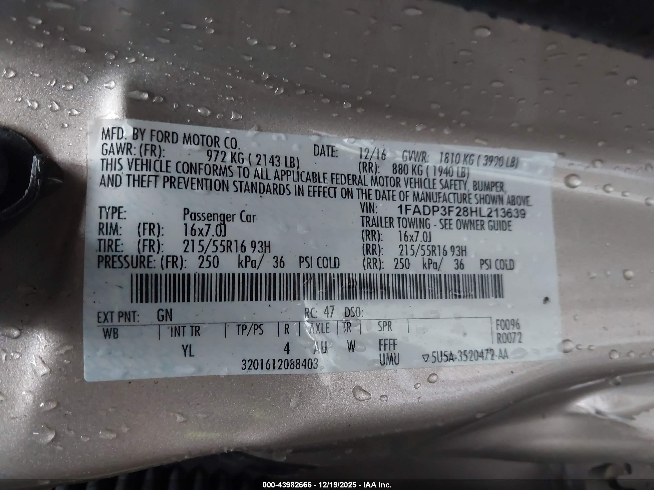 FORD FOCUS image 9