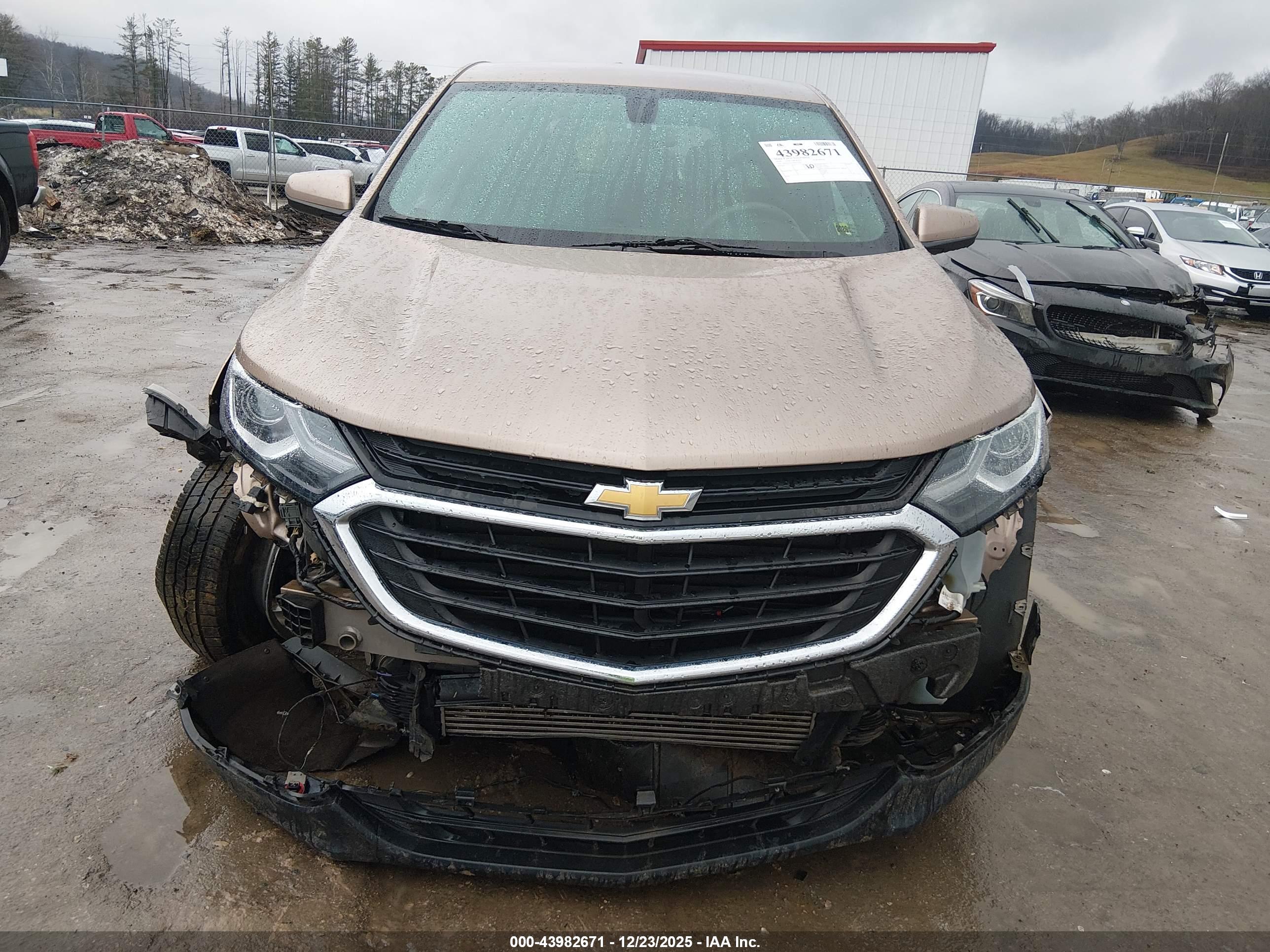 CHEVROLET EQUINOX image 6