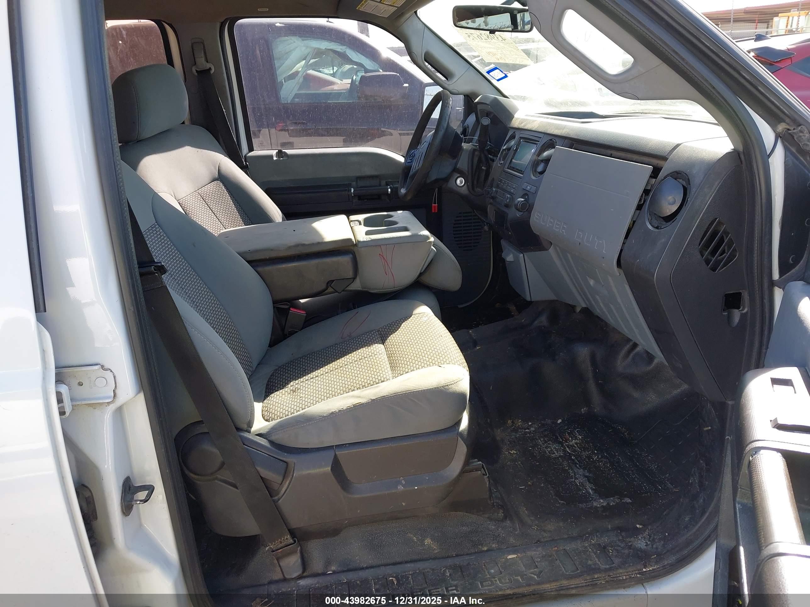 FORD F-250 image 5