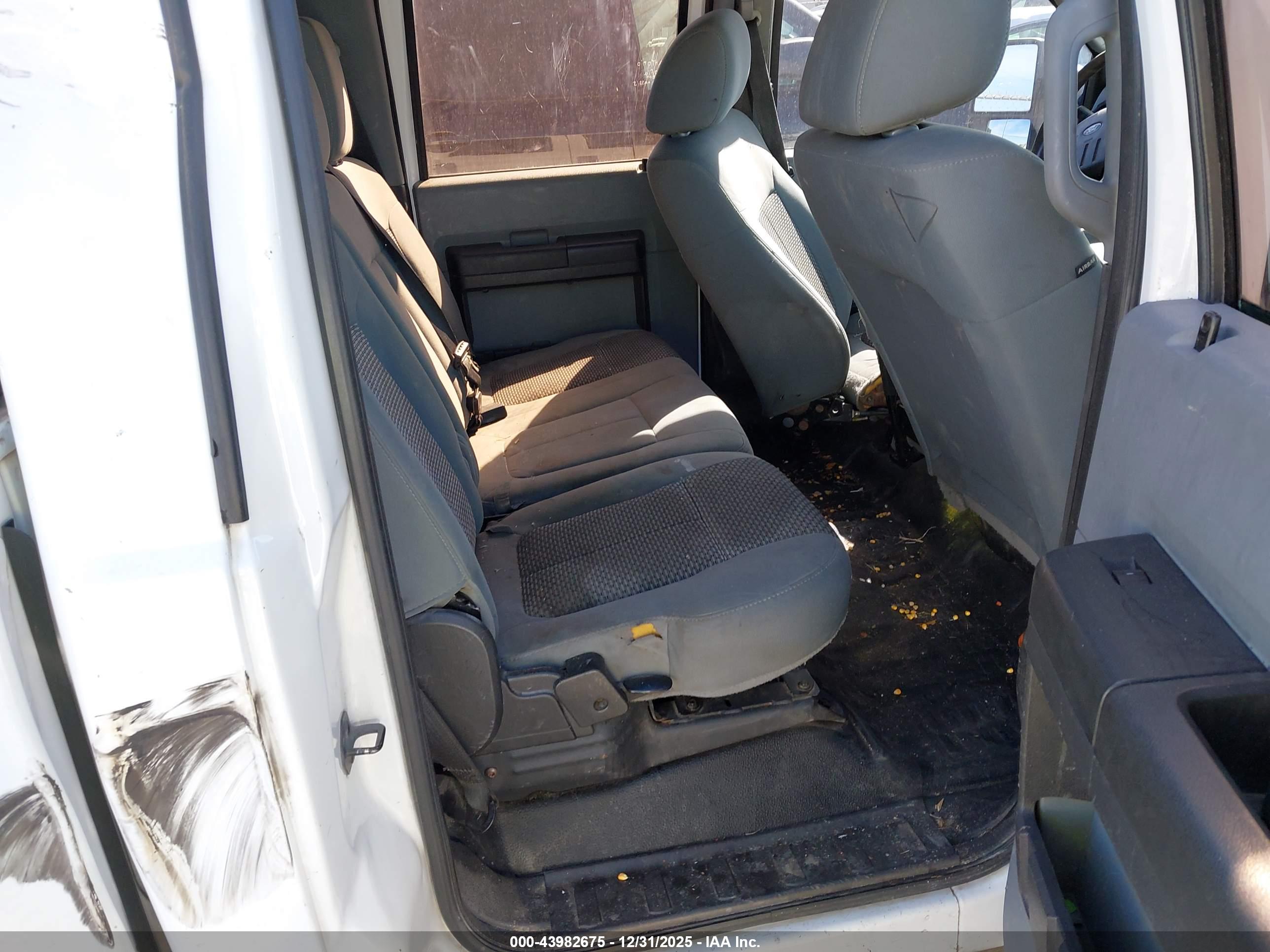 FORD F-250 image 8