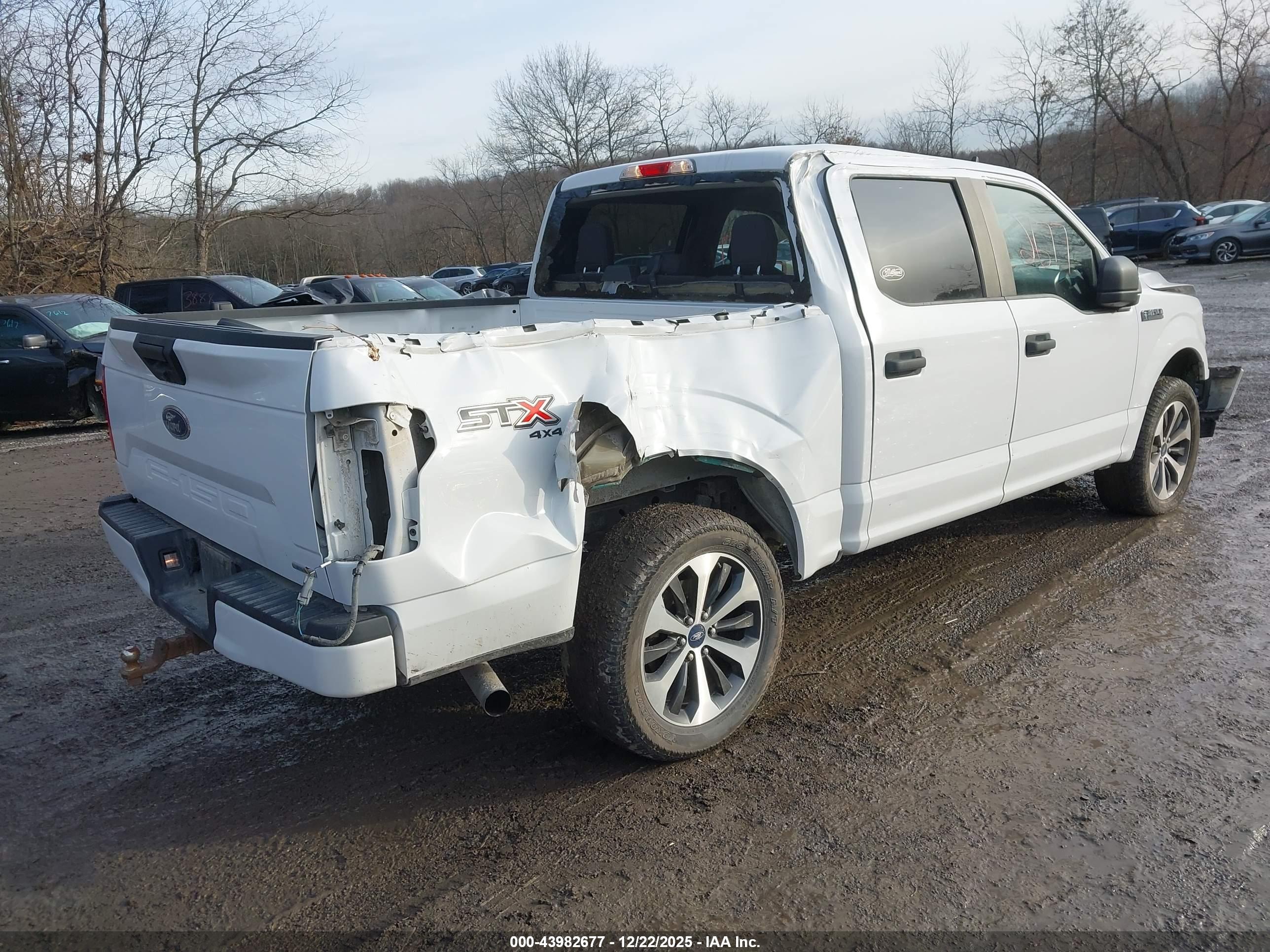 FORD F-150 image 4