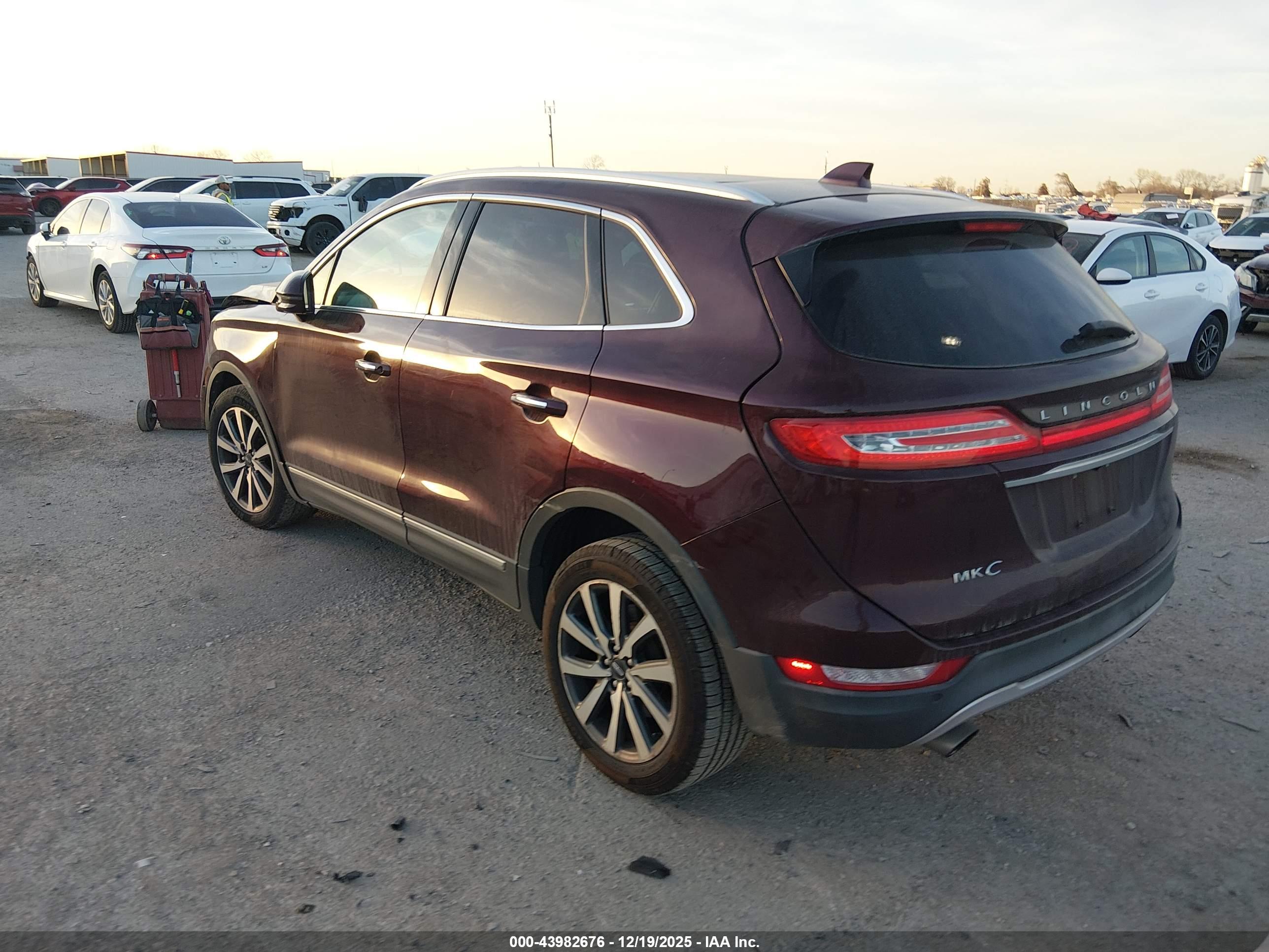 LINCOLN MKC image 3