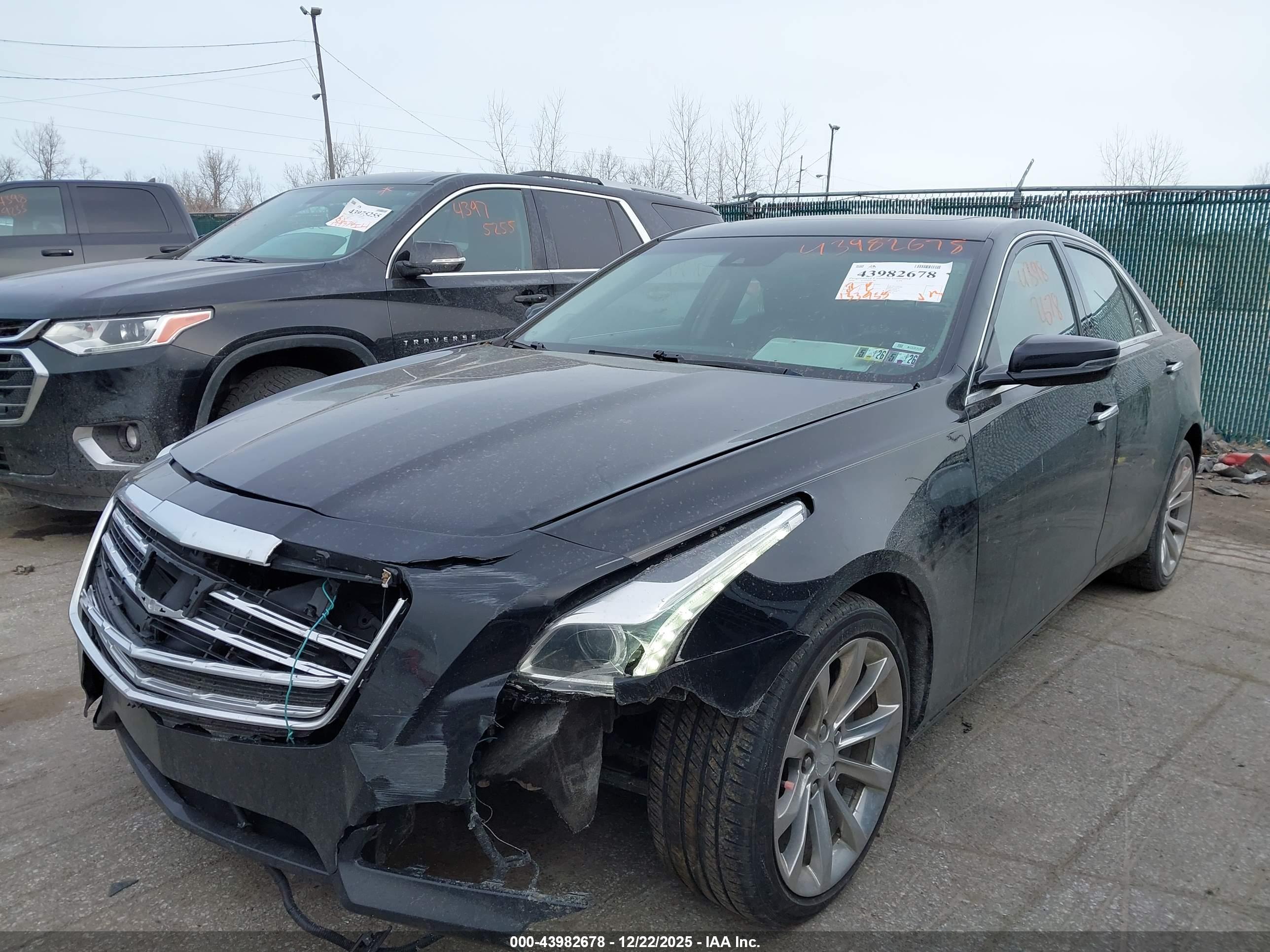 CADILLAC CTS image 2