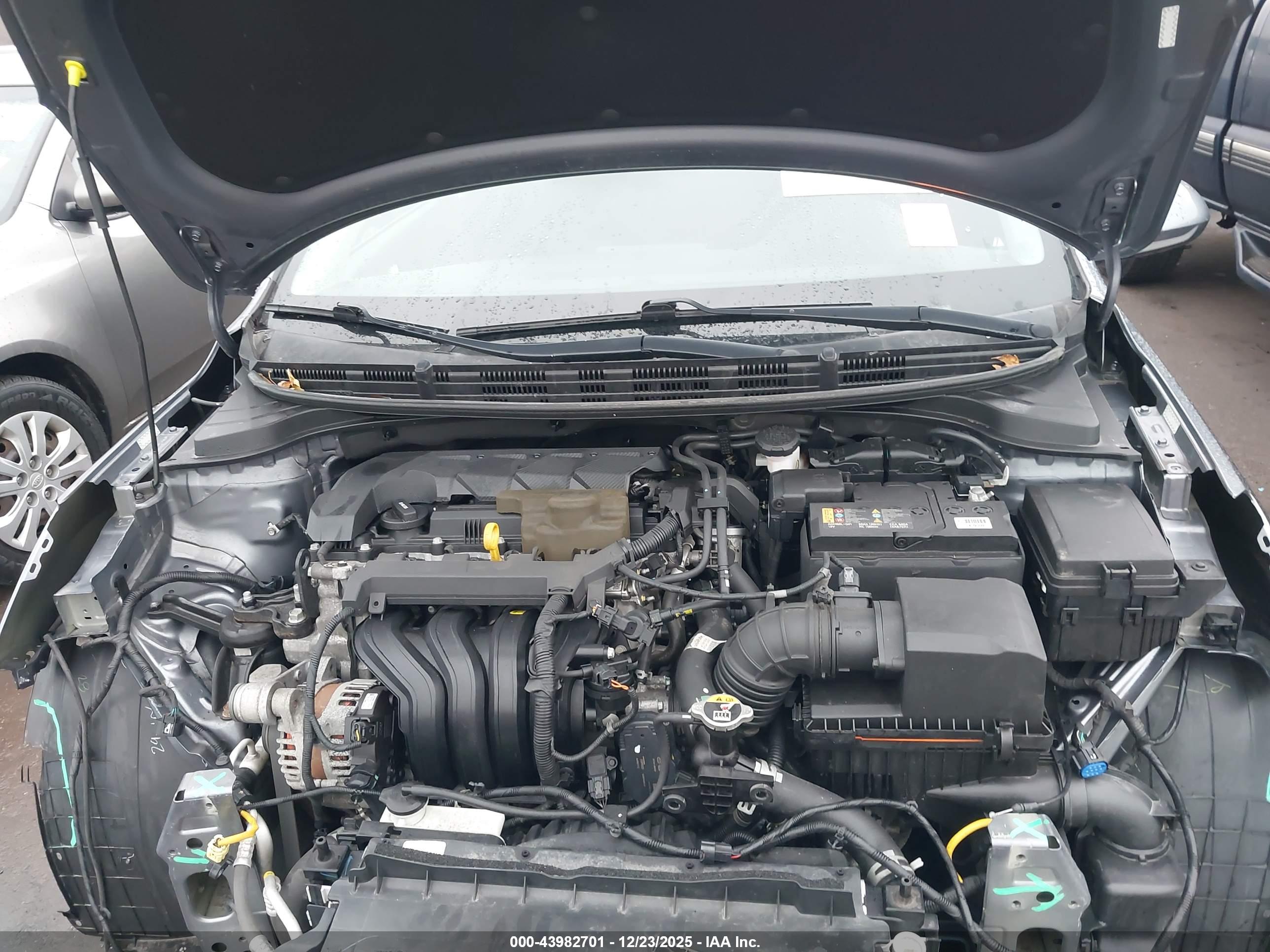 KIA RIO image 10