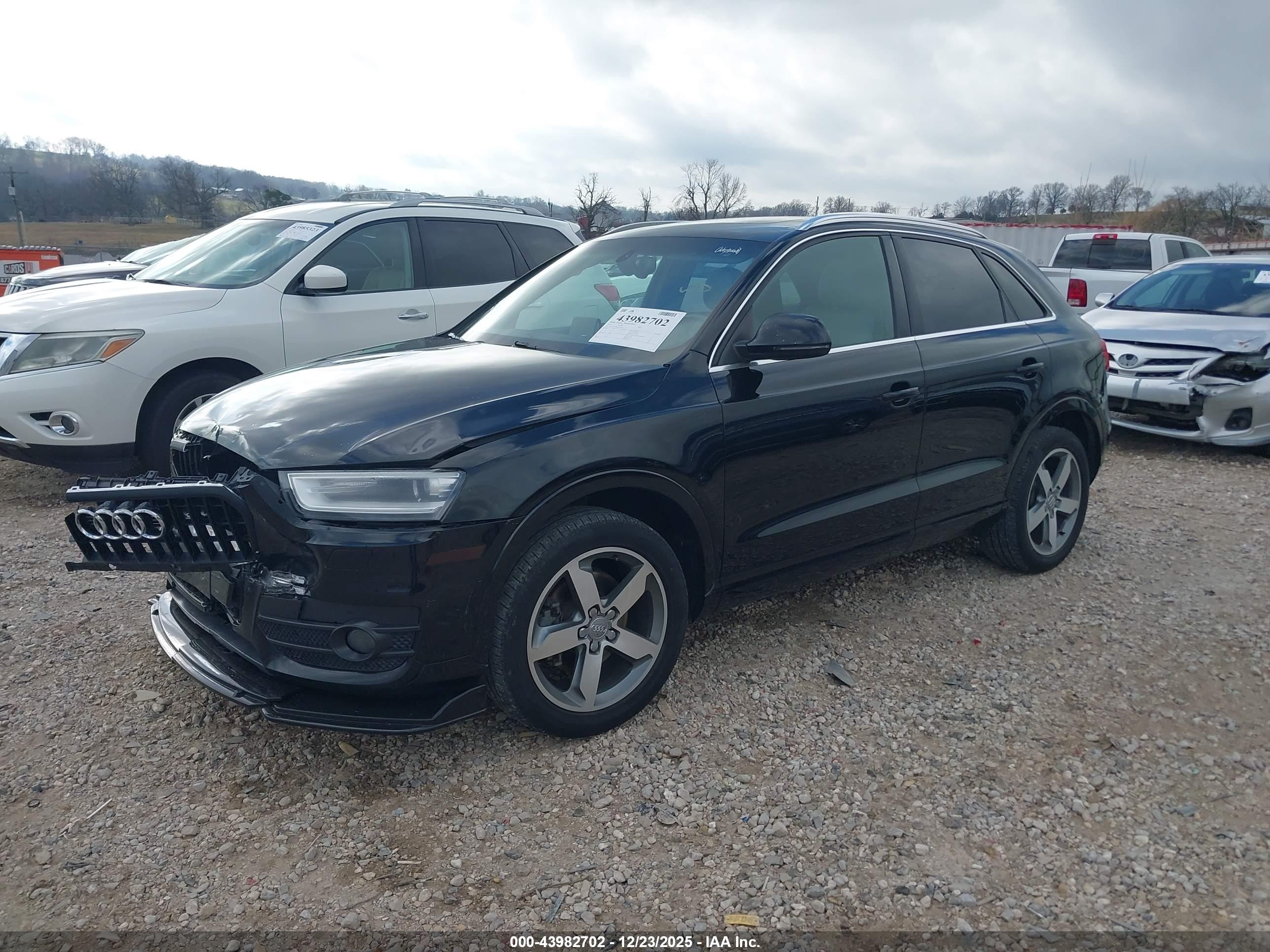 AUDI Q3 image 2