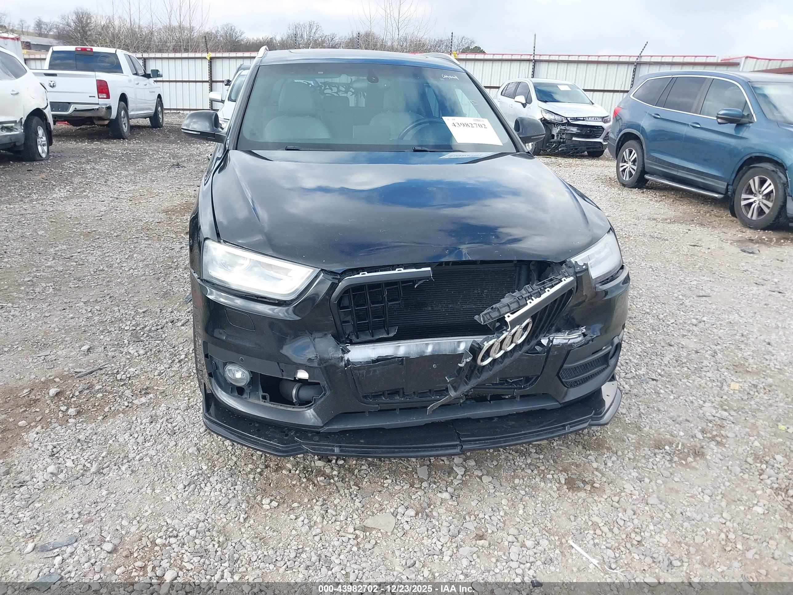 AUDI Q3 image 6