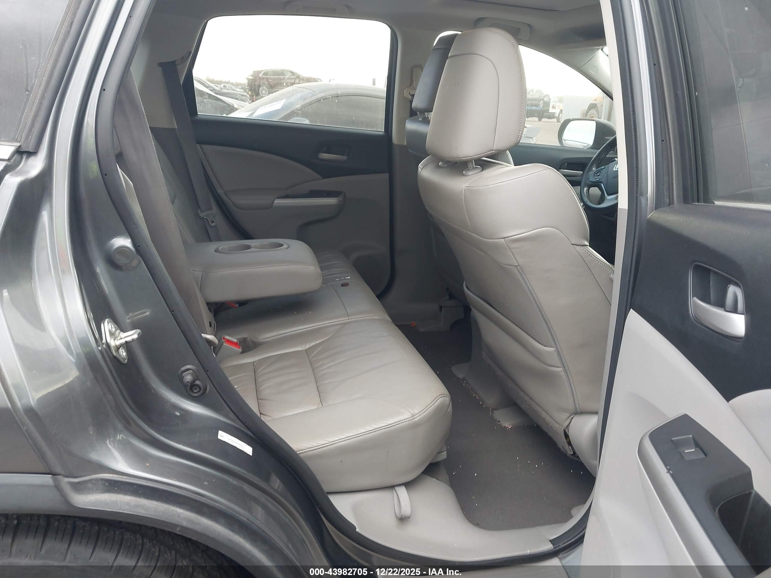 HONDA CR-V image 8