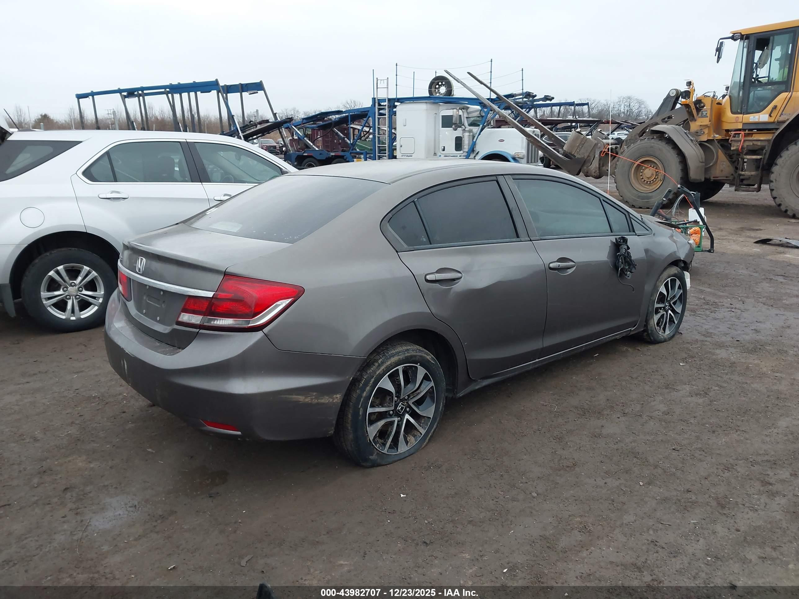HONDA CIVIC image 4