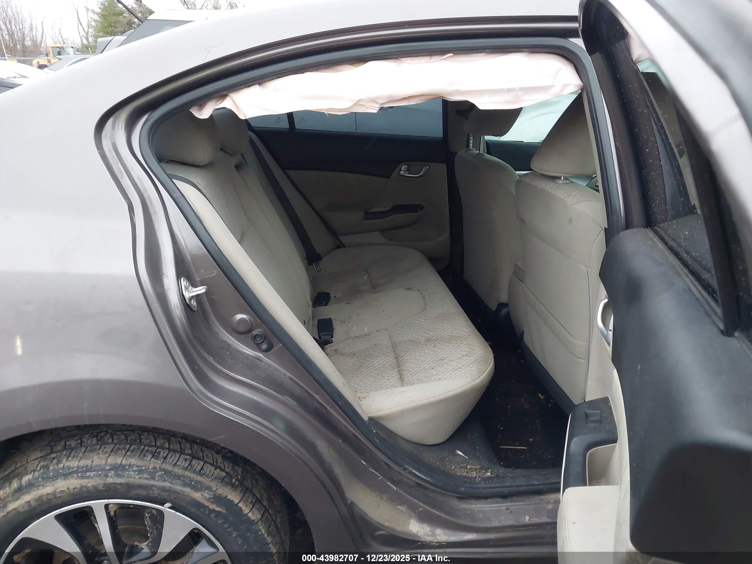 HONDA CIVIC image 8