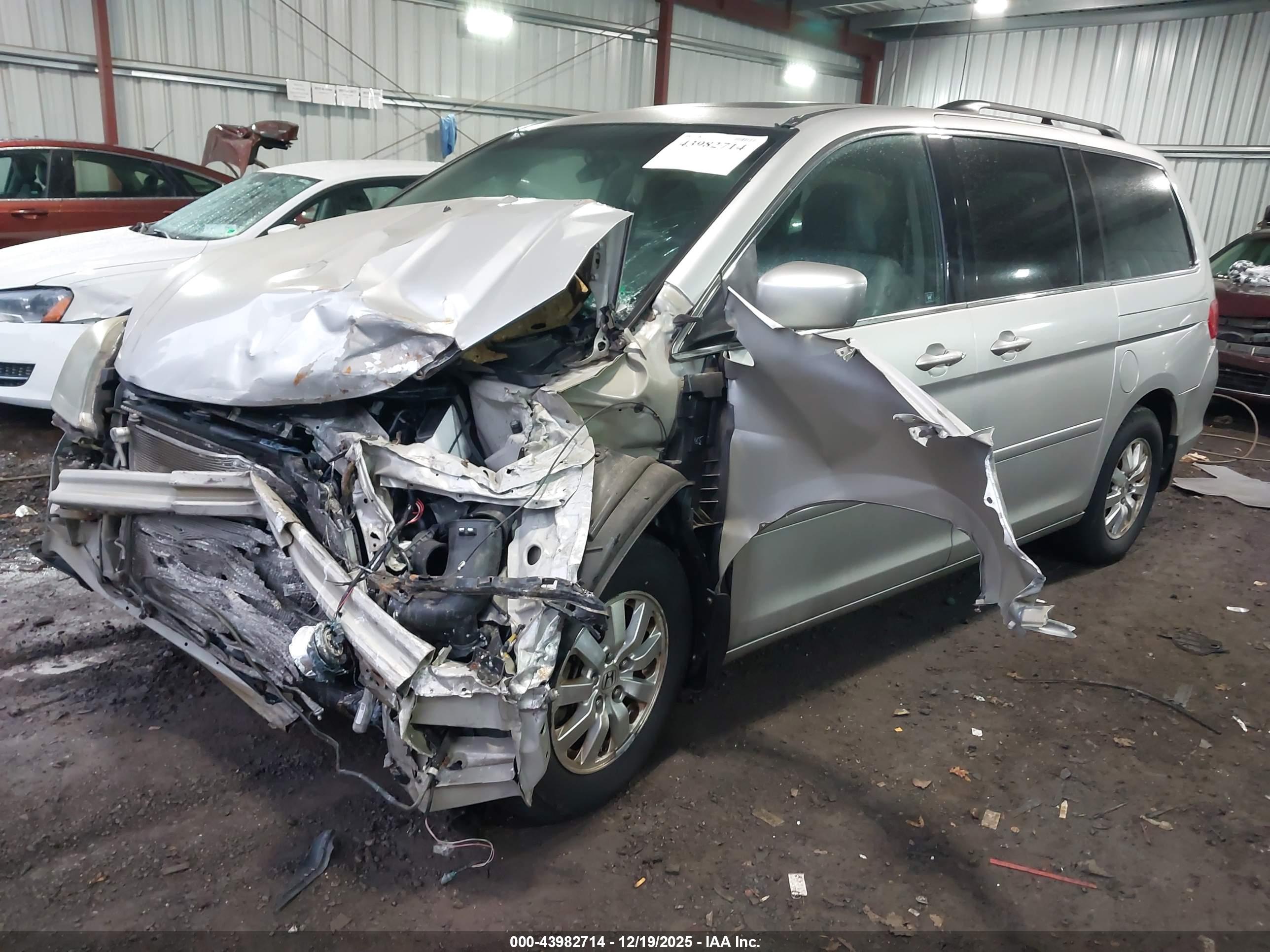 HONDA ODYSSEY image 2