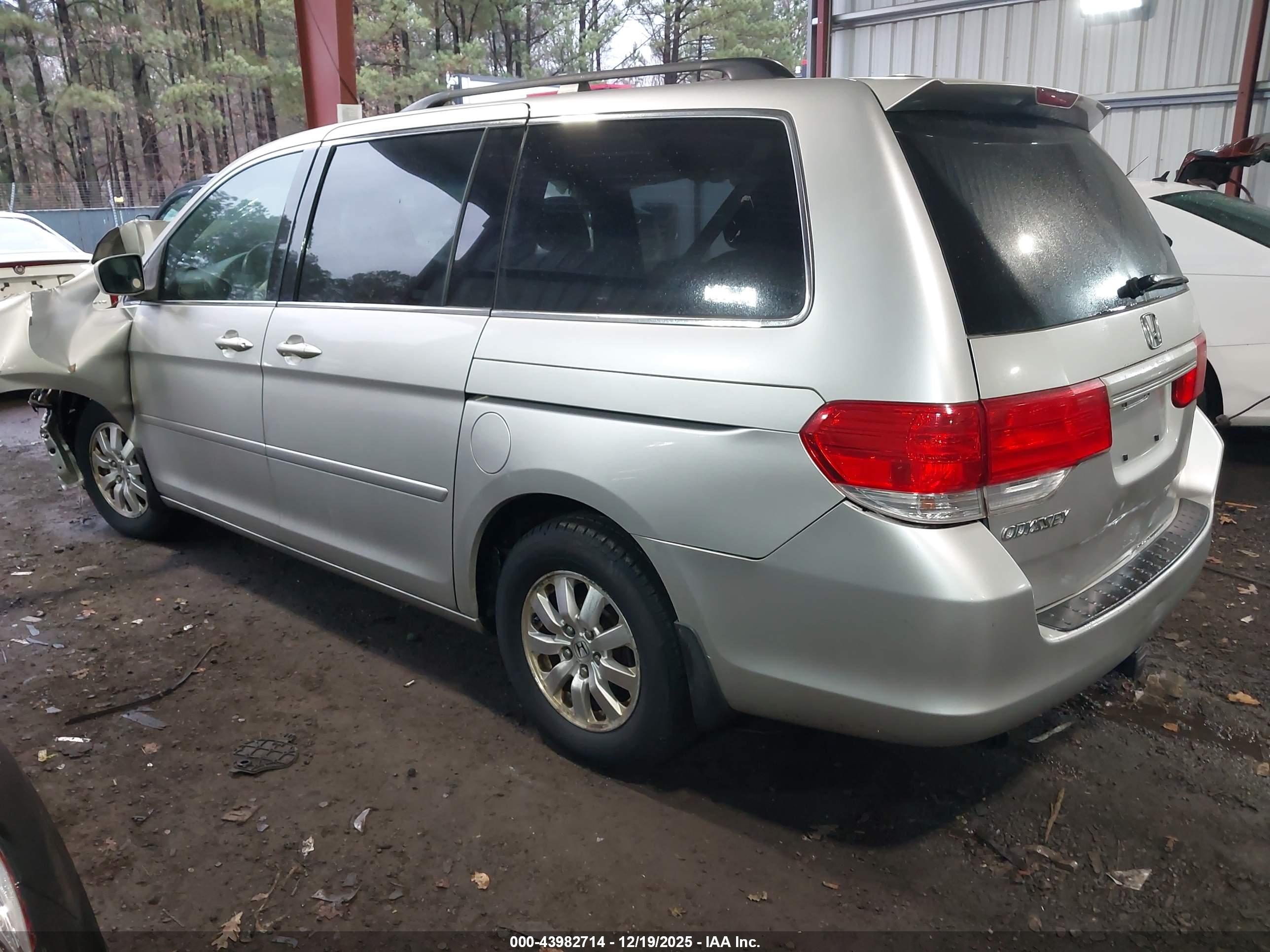 HONDA ODYSSEY image 3