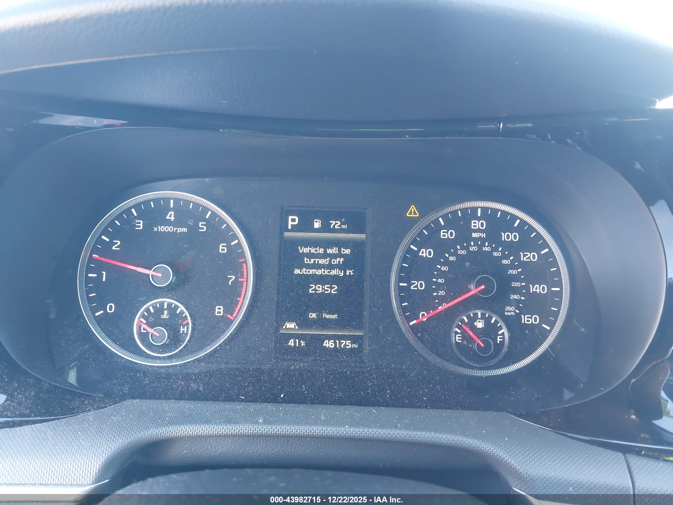 KIA K5 image 7