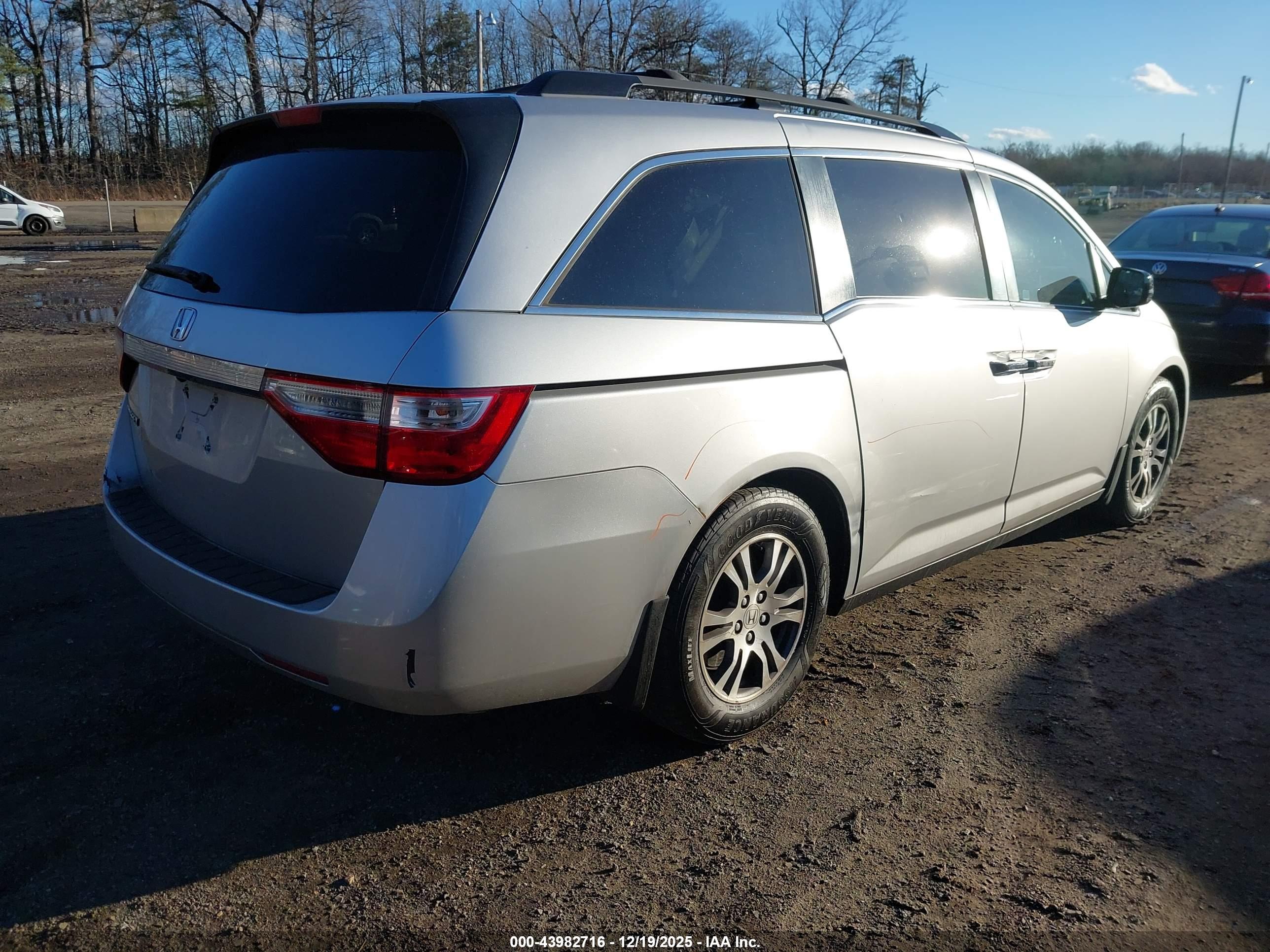 HONDA ODYSSEY image 4