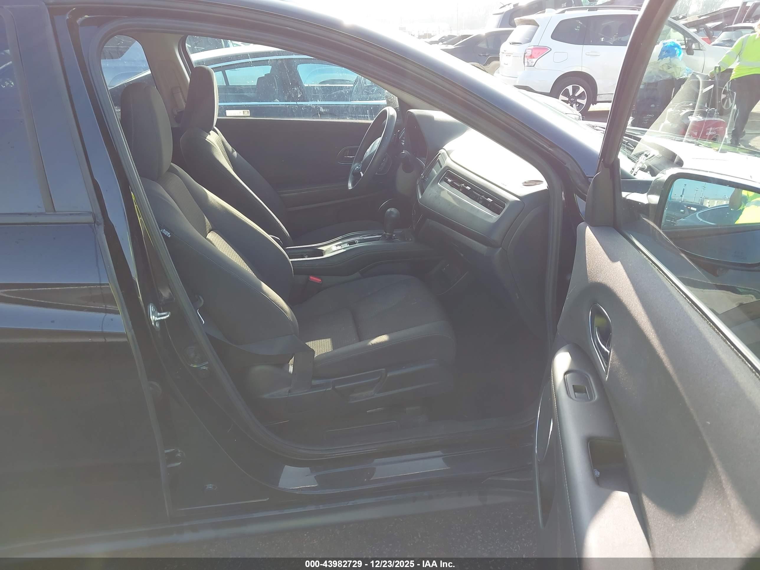 HONDA HR-V image 5