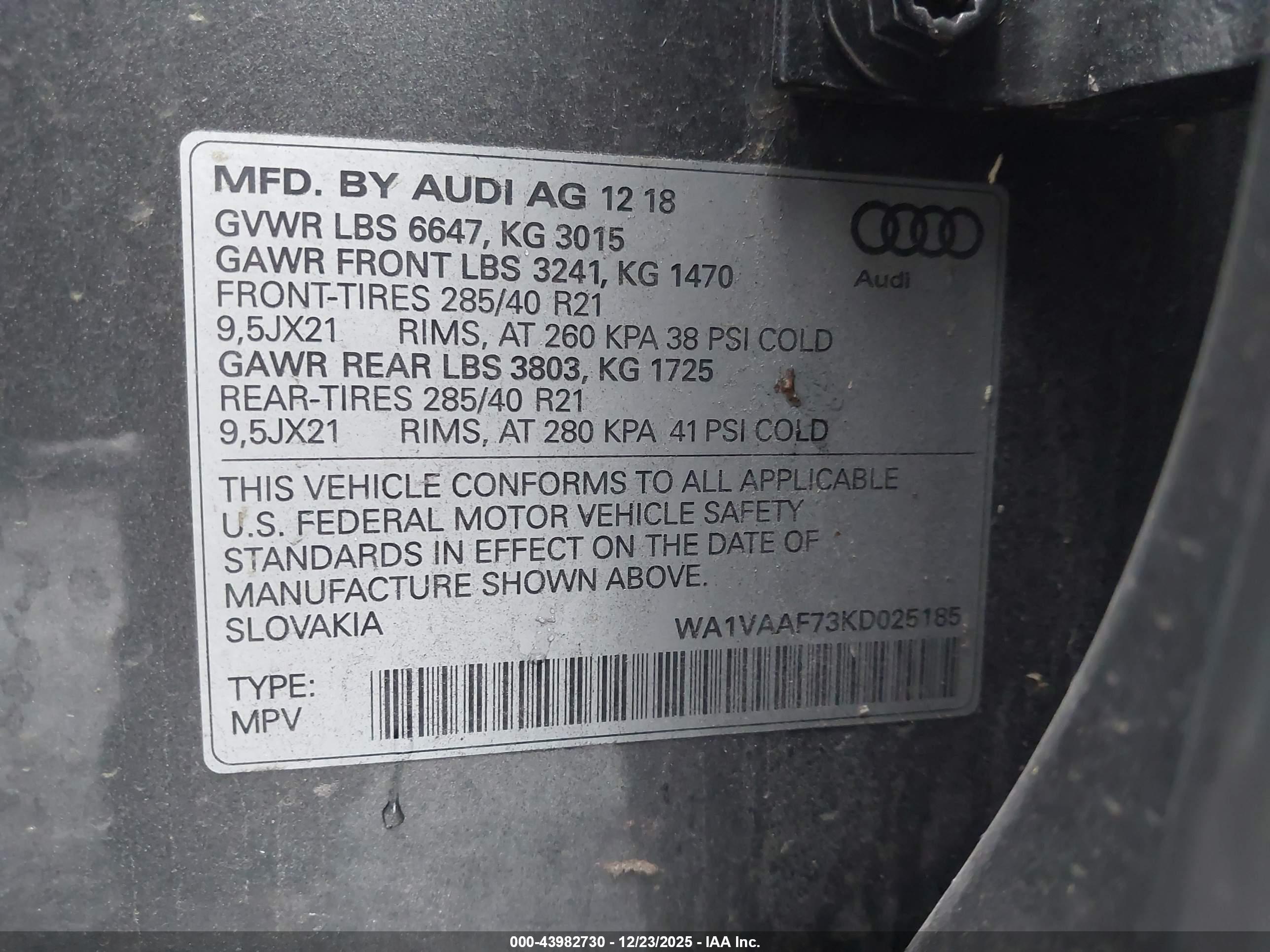 AUDI Q7 image 9