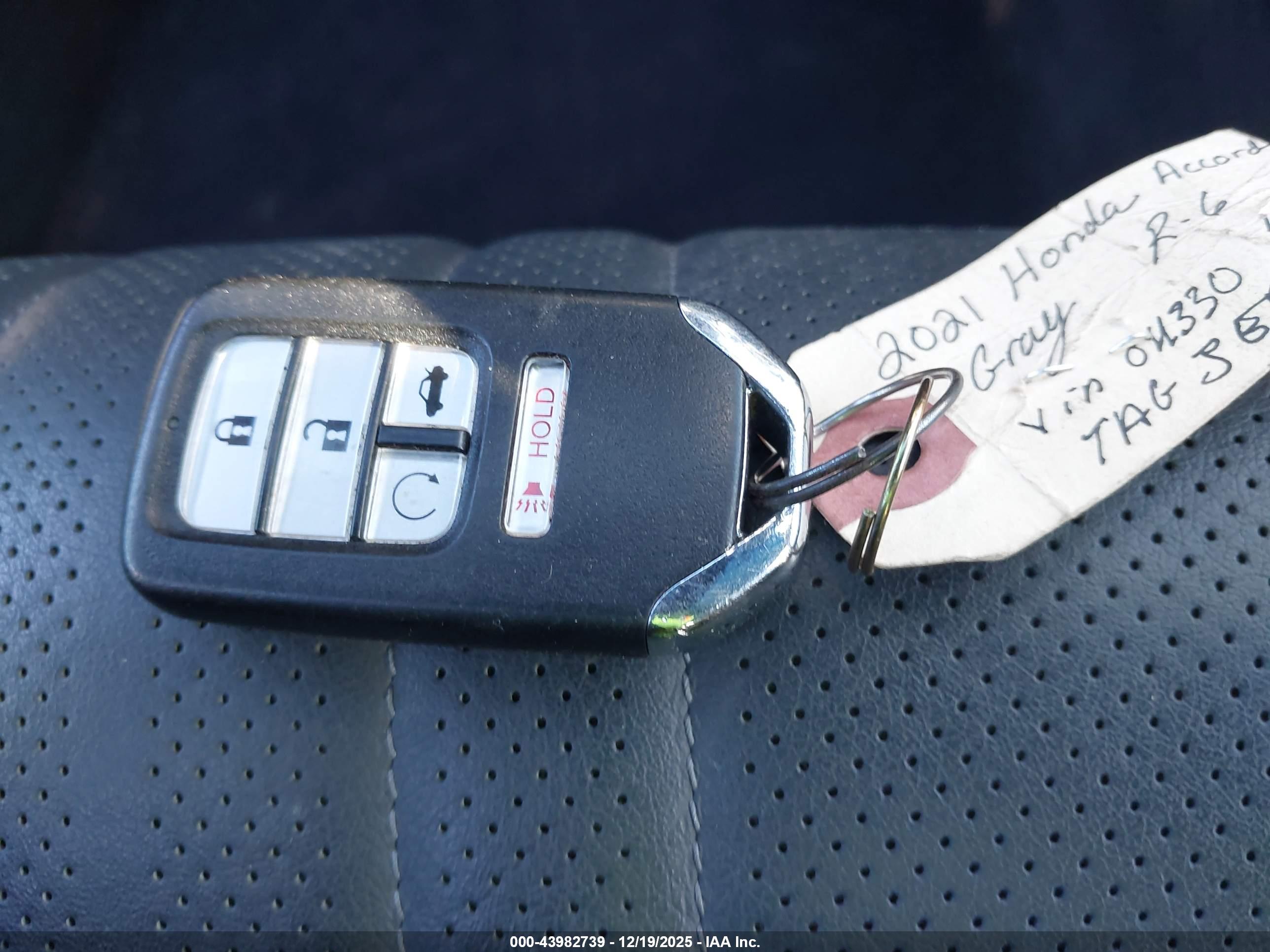 HONDA ACCORD image 11