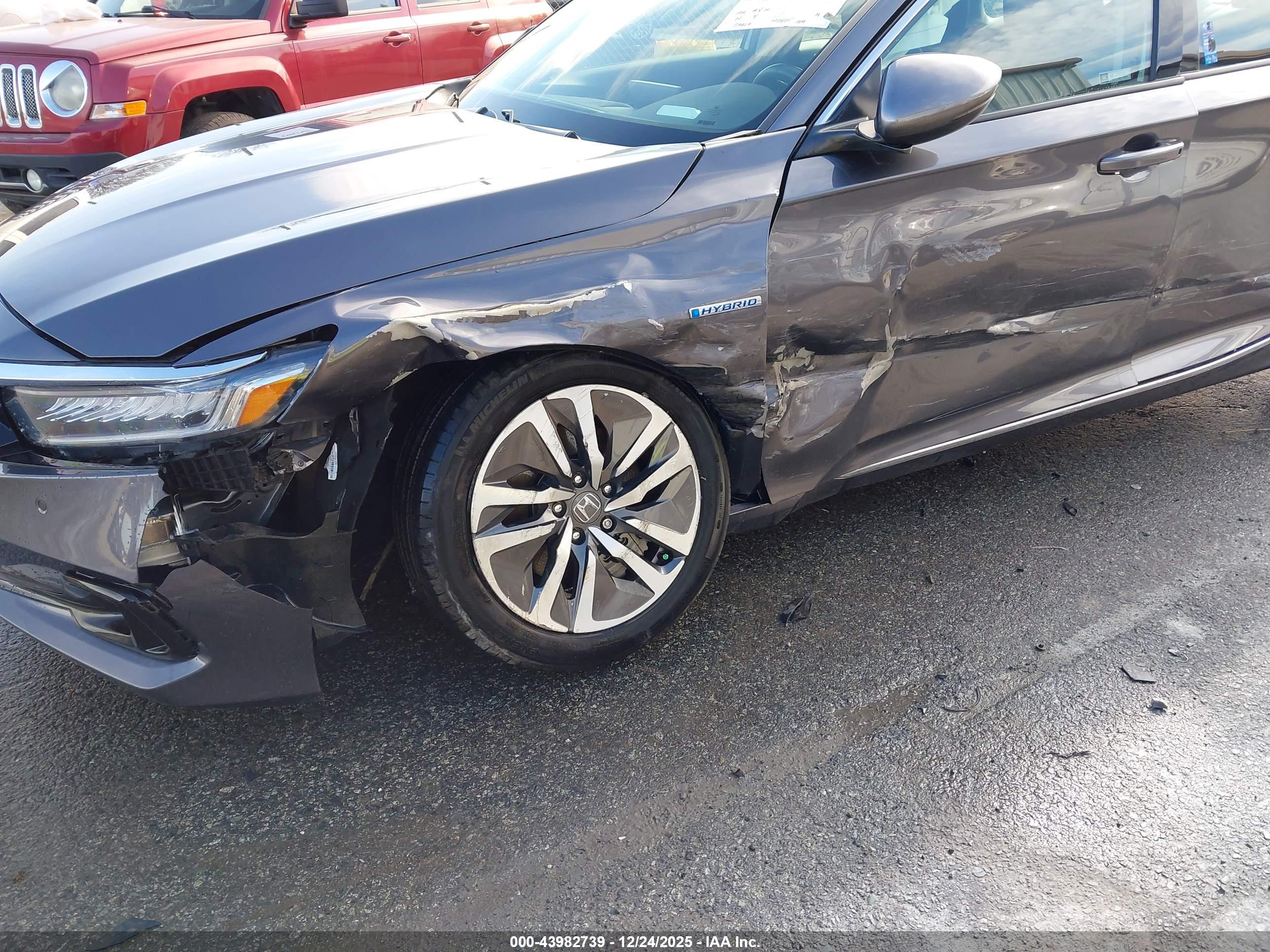 HONDA ACCORD image 6