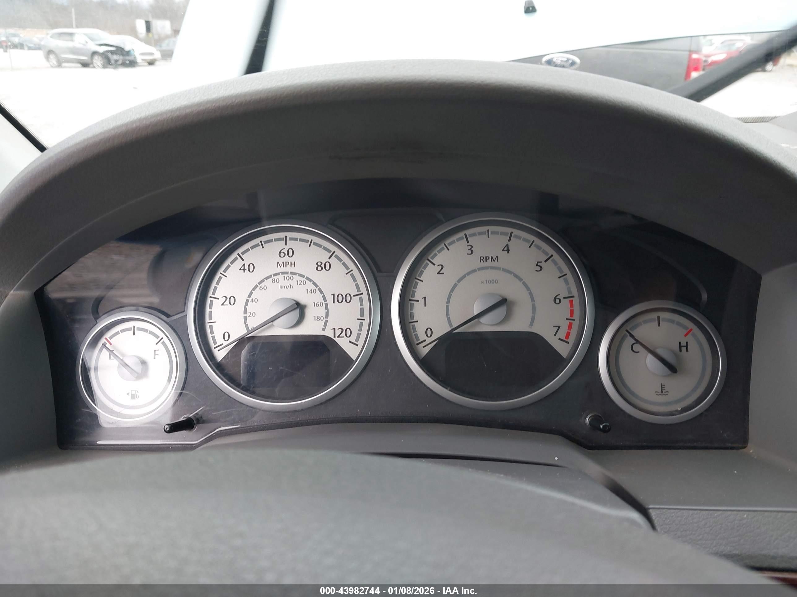 CHRYSLER TOWN image 7