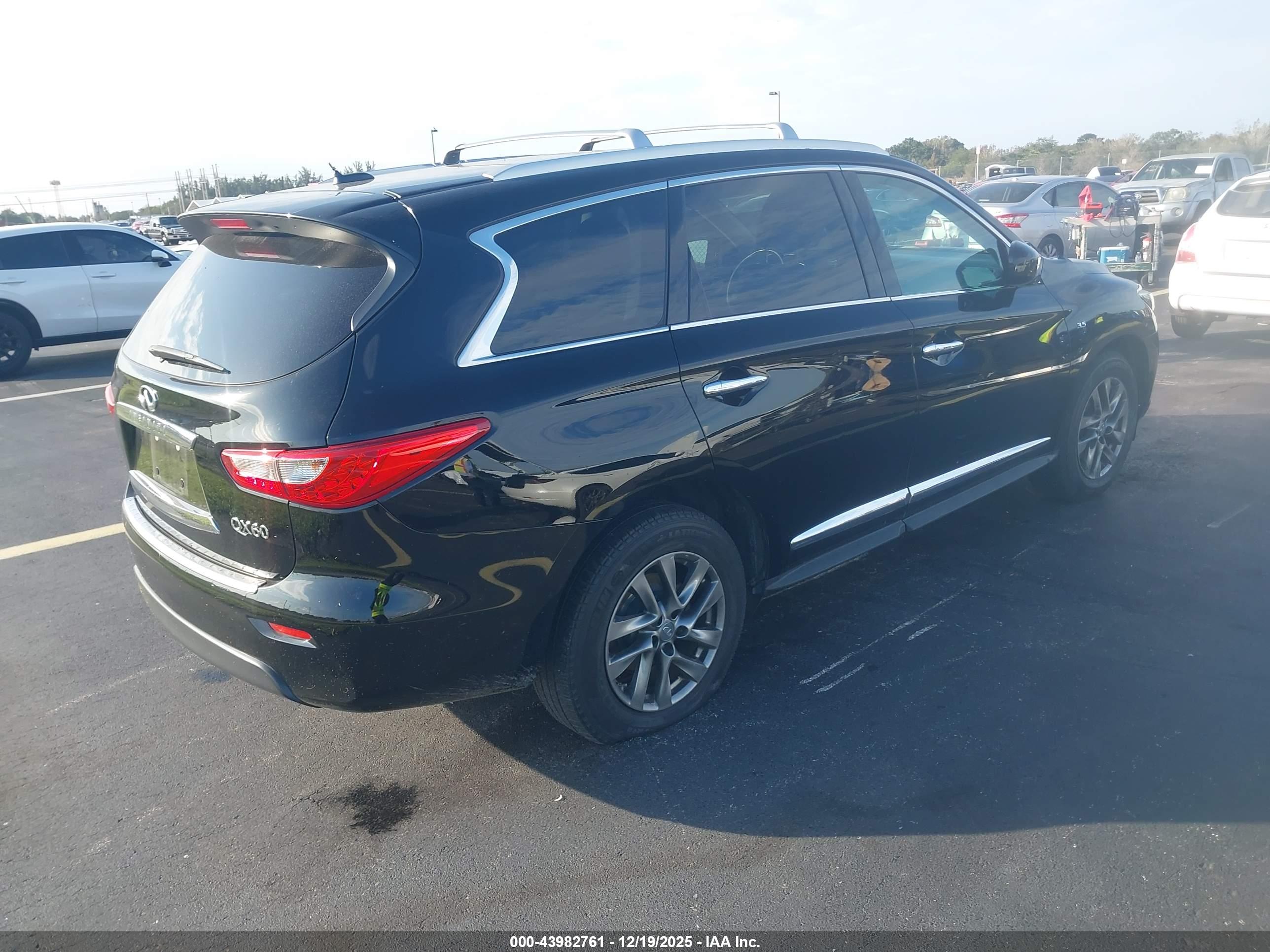 INFINITI QX60 image 4