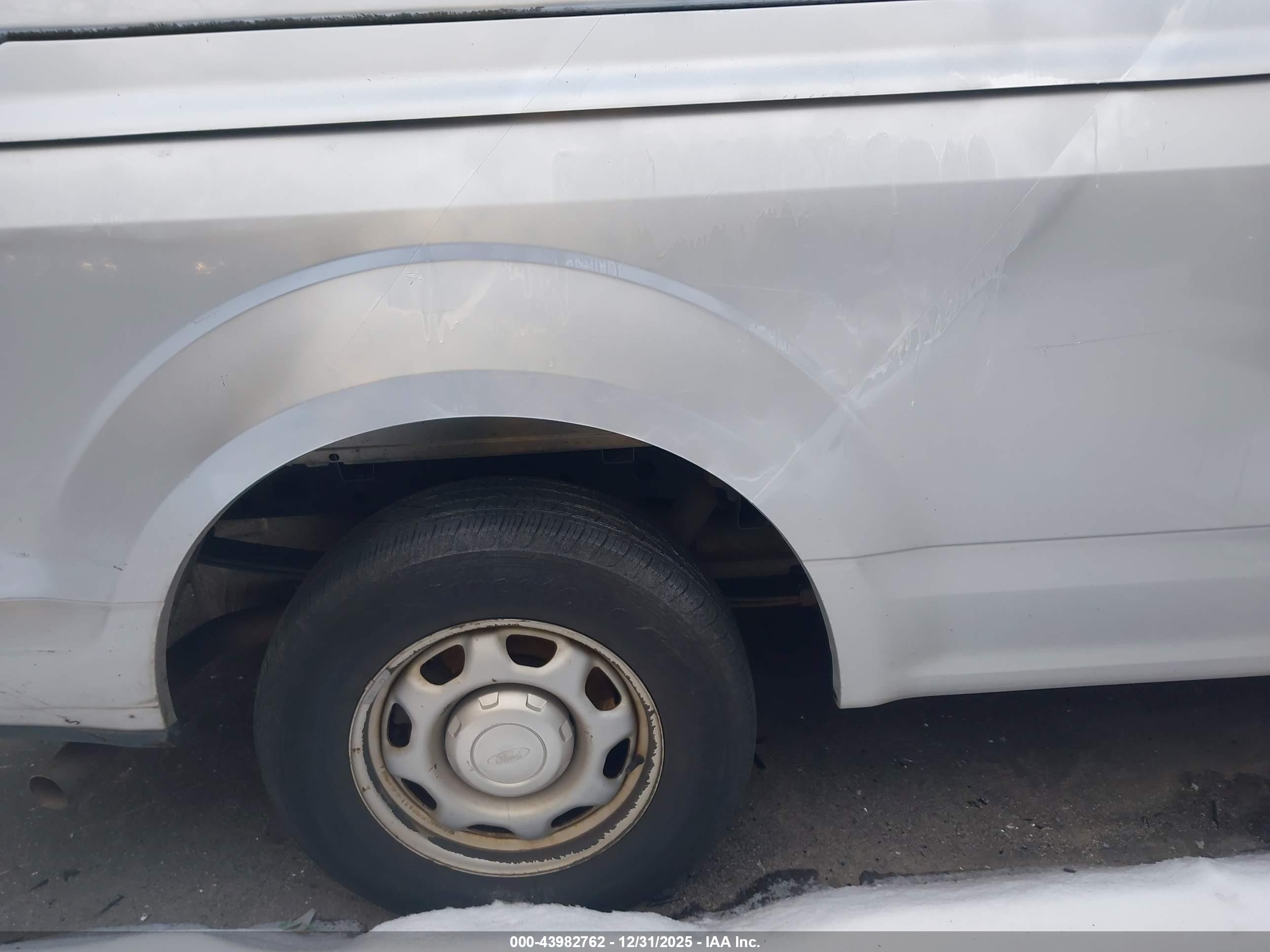 FORD F-150 image 6