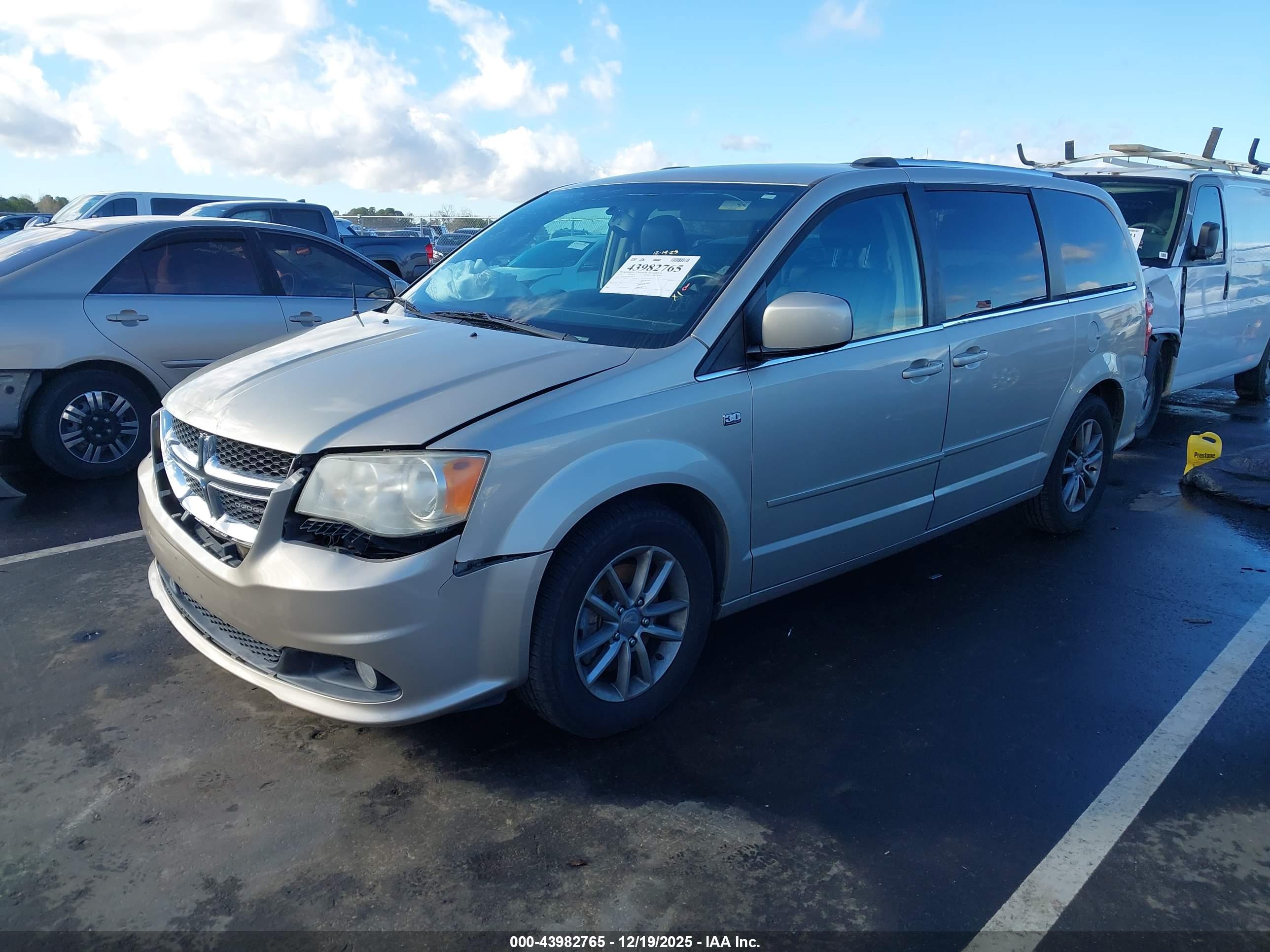 DODGE GRAND image 2